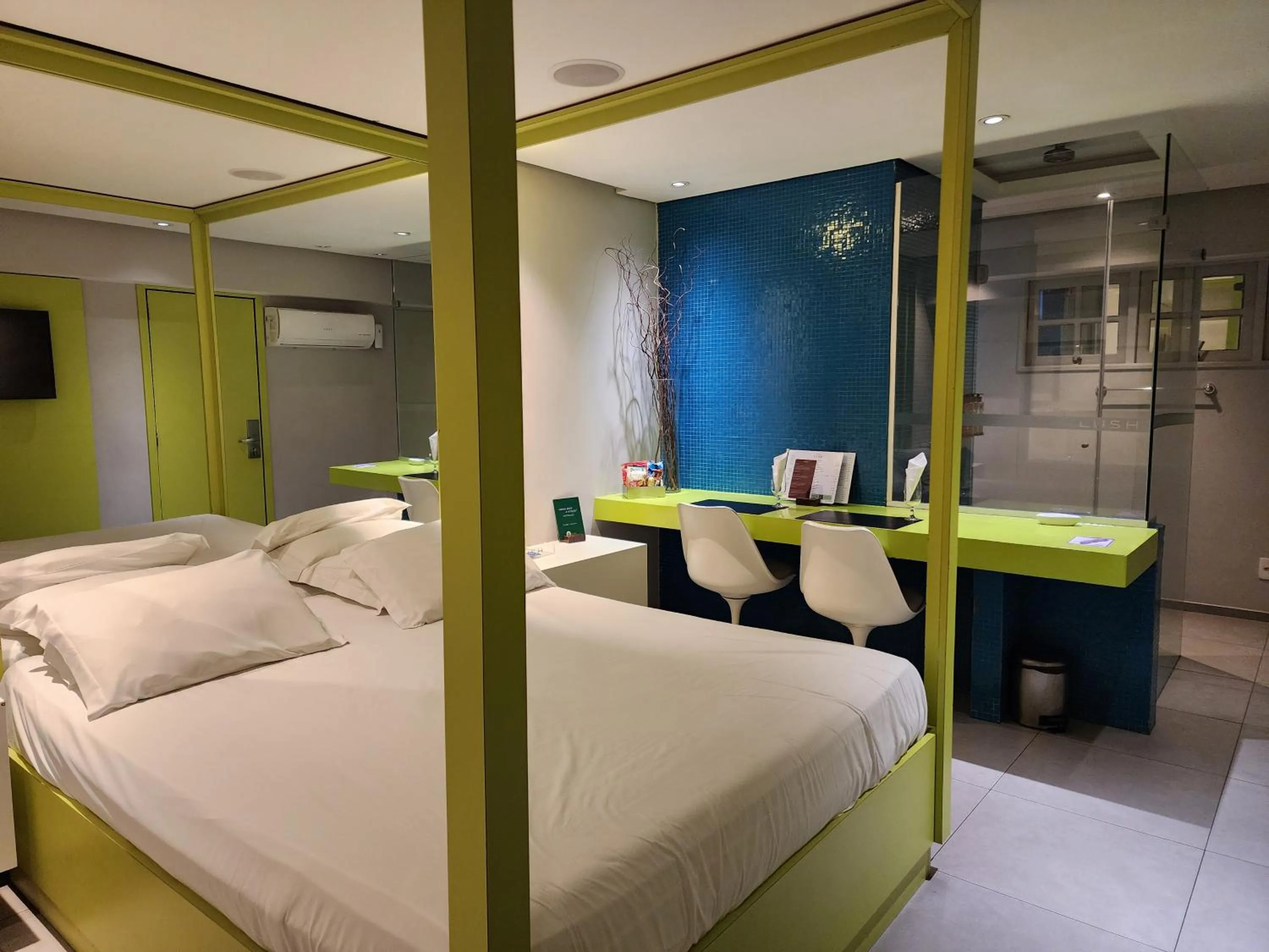 Bed in Lush Motel Ipiranga