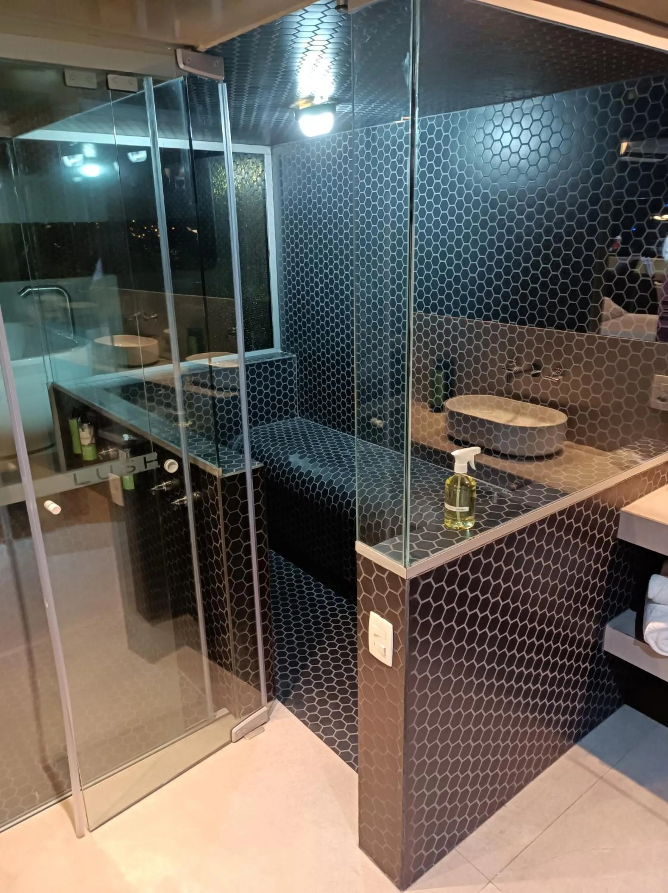 Sauna in Lush Motel Ipiranga