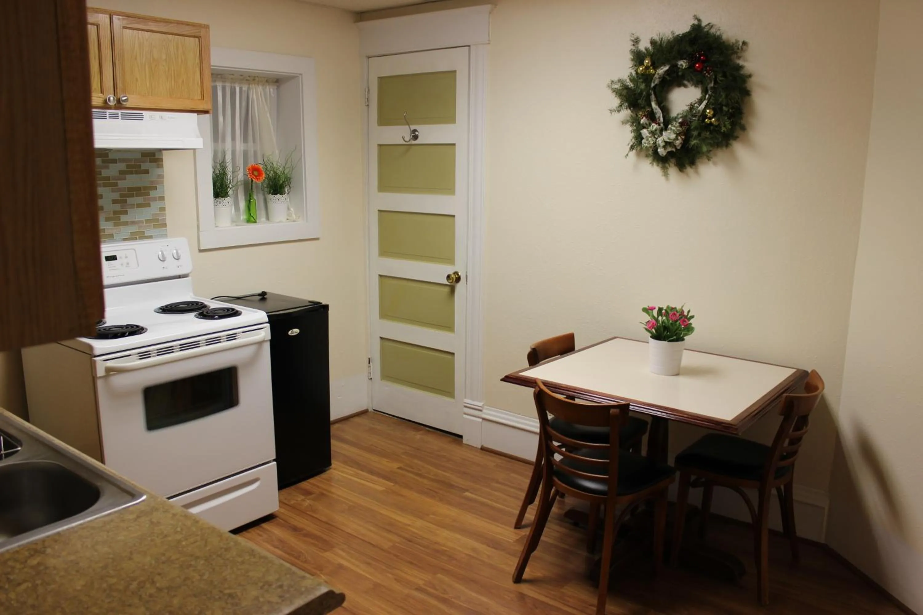 Dining area in Koreana in Decorah