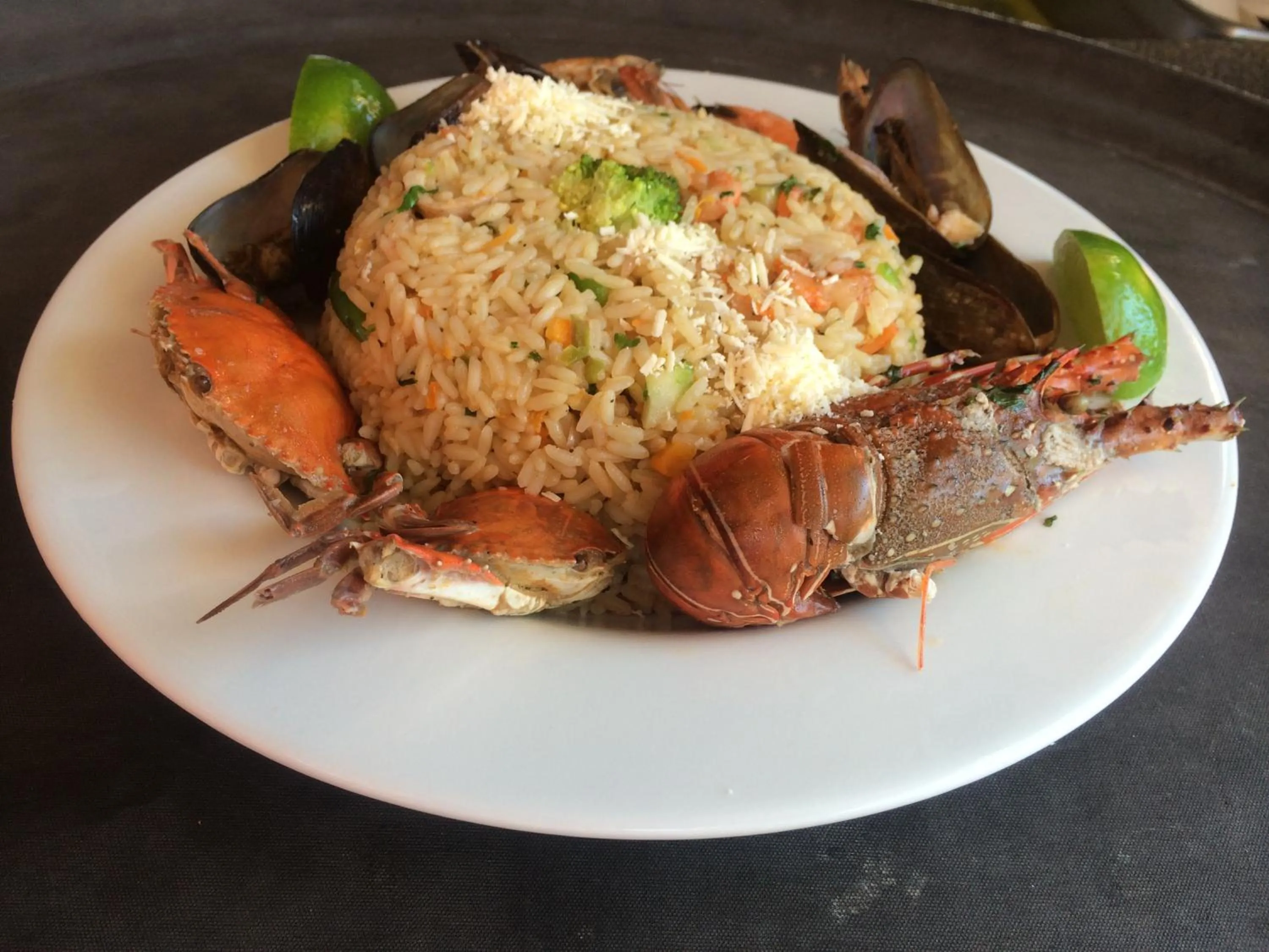 Decorative detail in Sabas Beach Resort