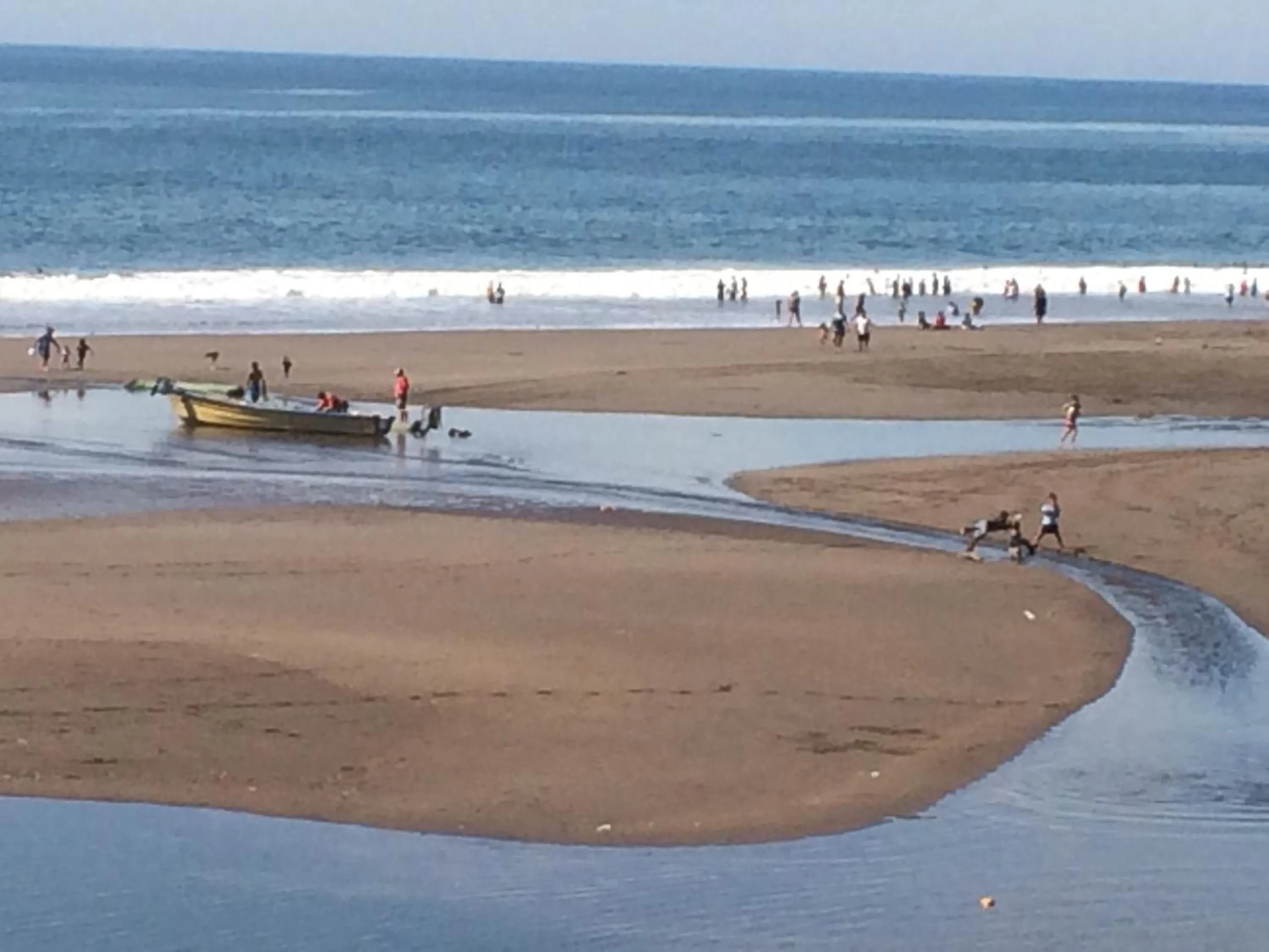 Beach in Sabas Beach Resort