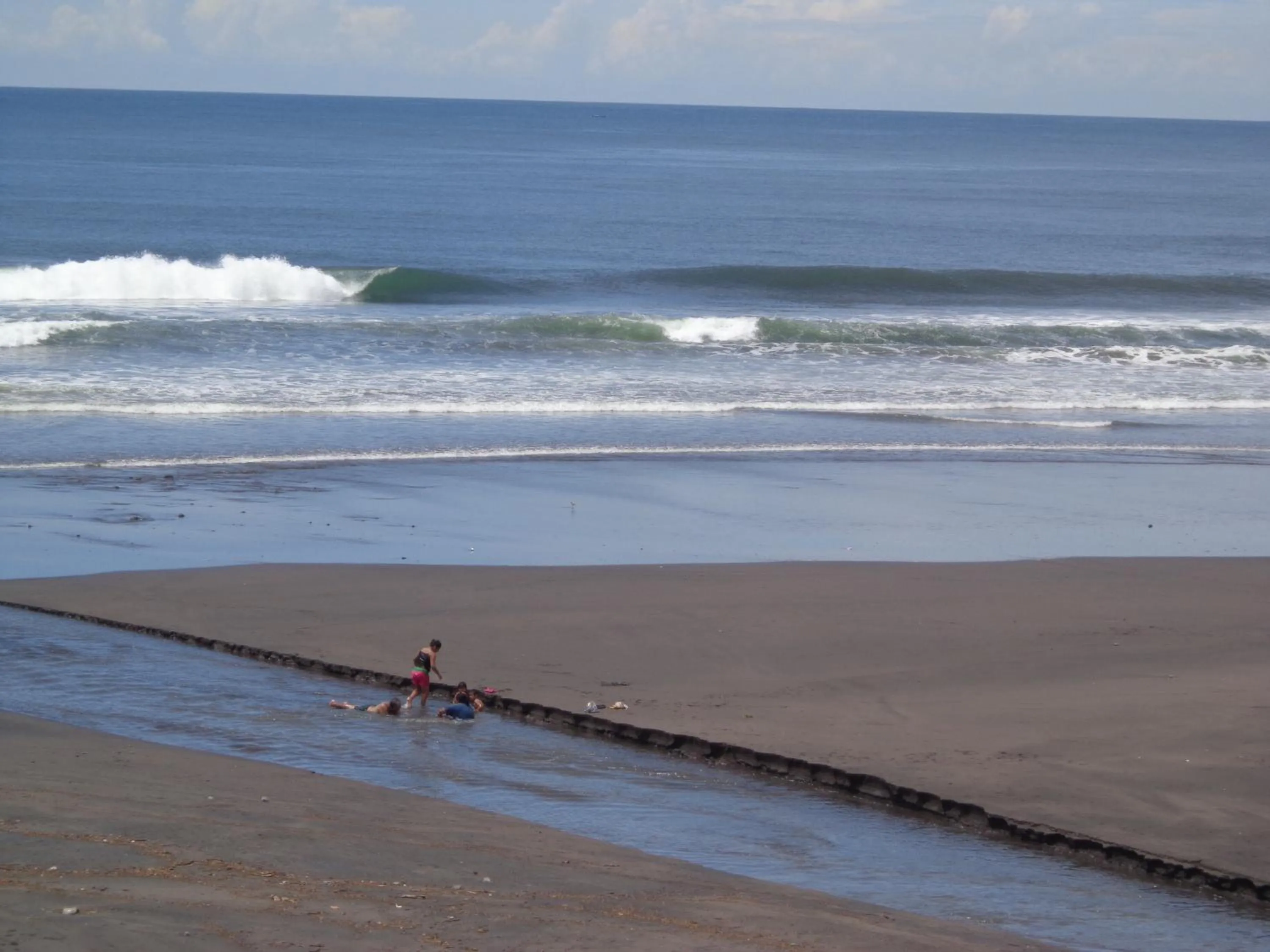 People in Sabas Beach Resort