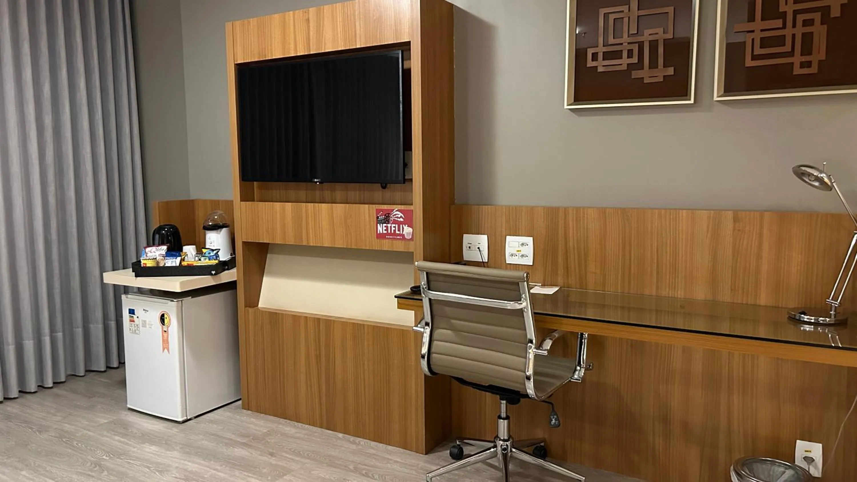 TV and multimedia in Jade Hotel Brasília