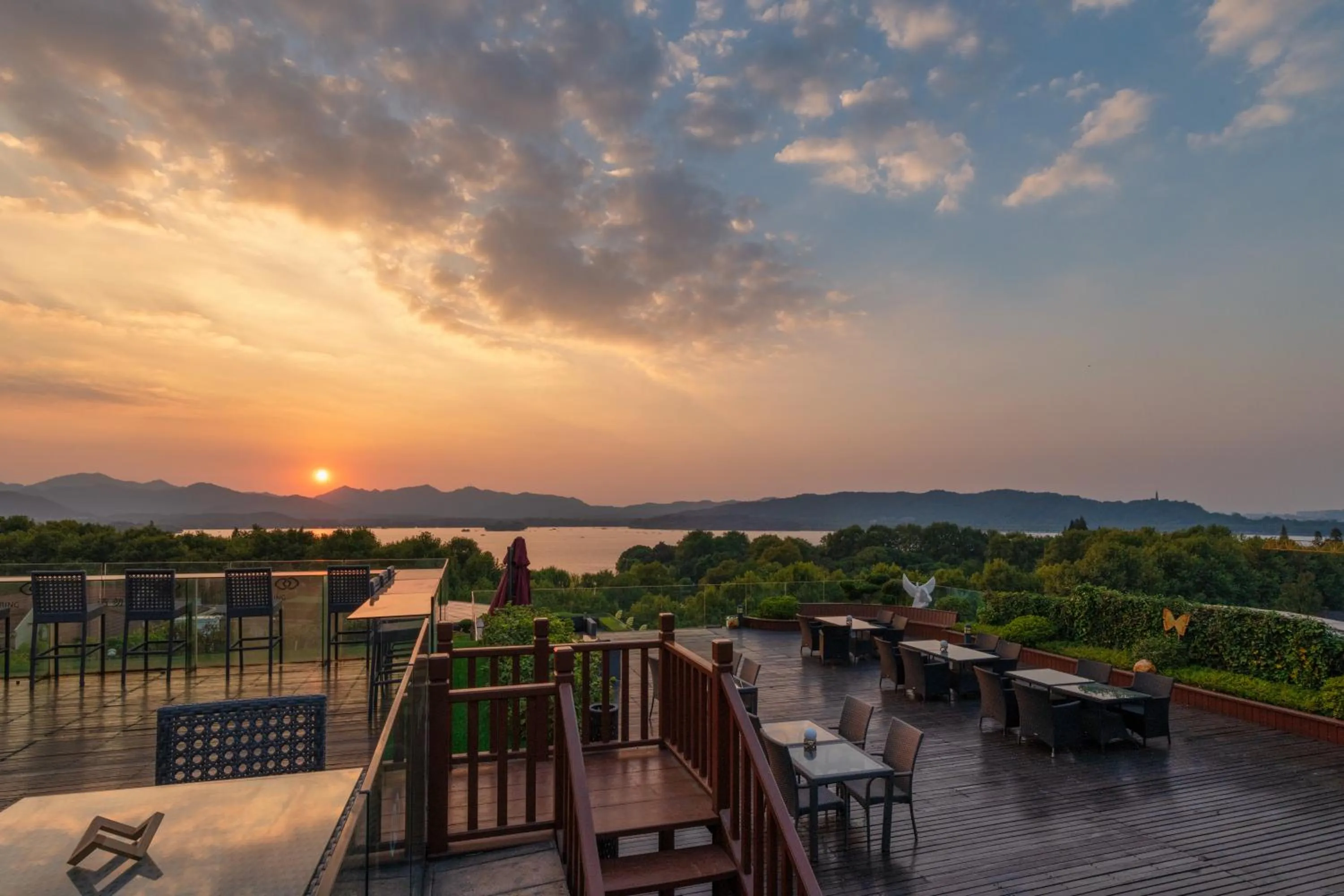 Property building in Sofitel Hangzhou Westlake - Few steps to West Lake, with panoramic lake view terrace