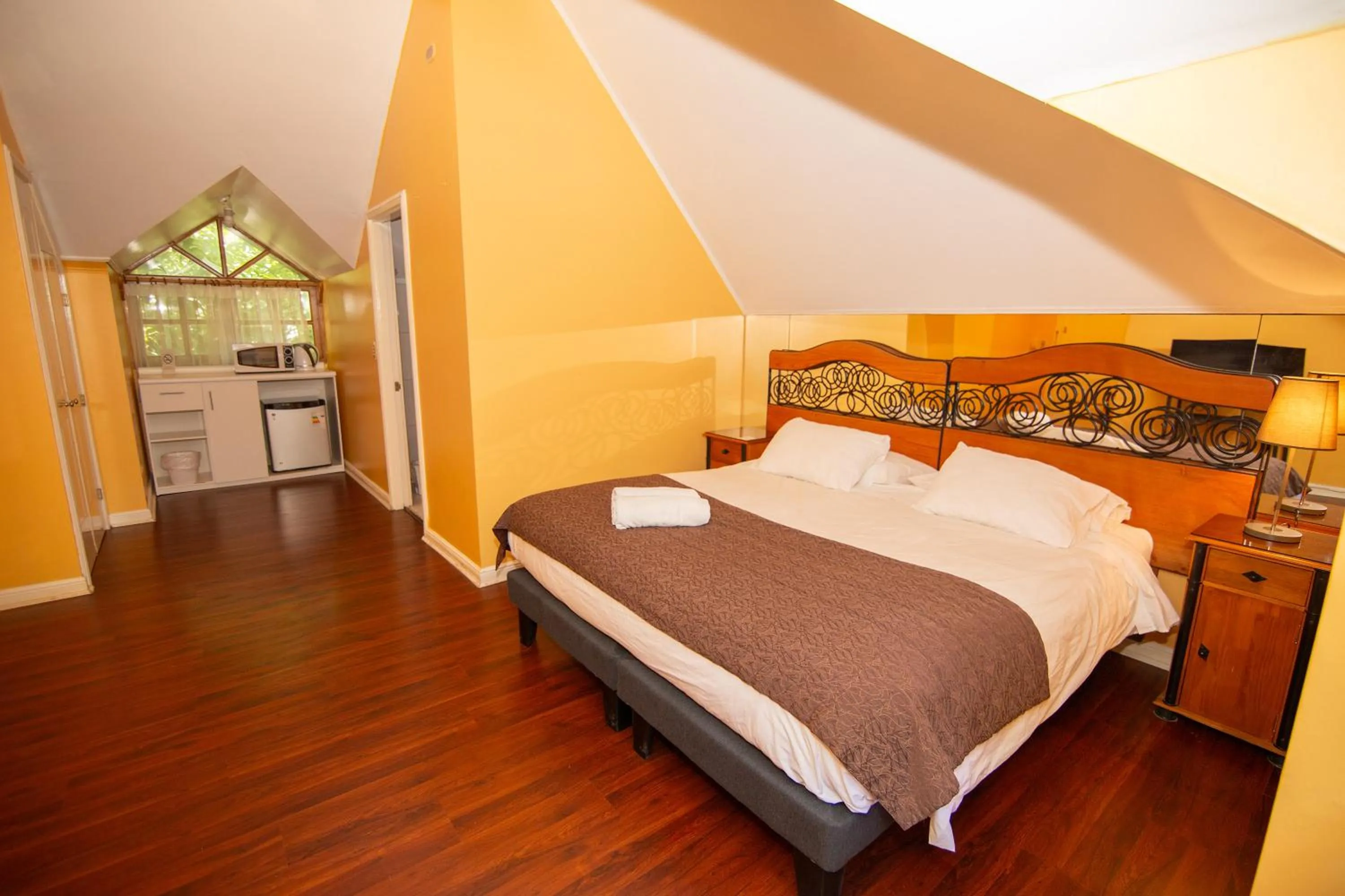 Bed in Hotel Inti Kuyen Plaza