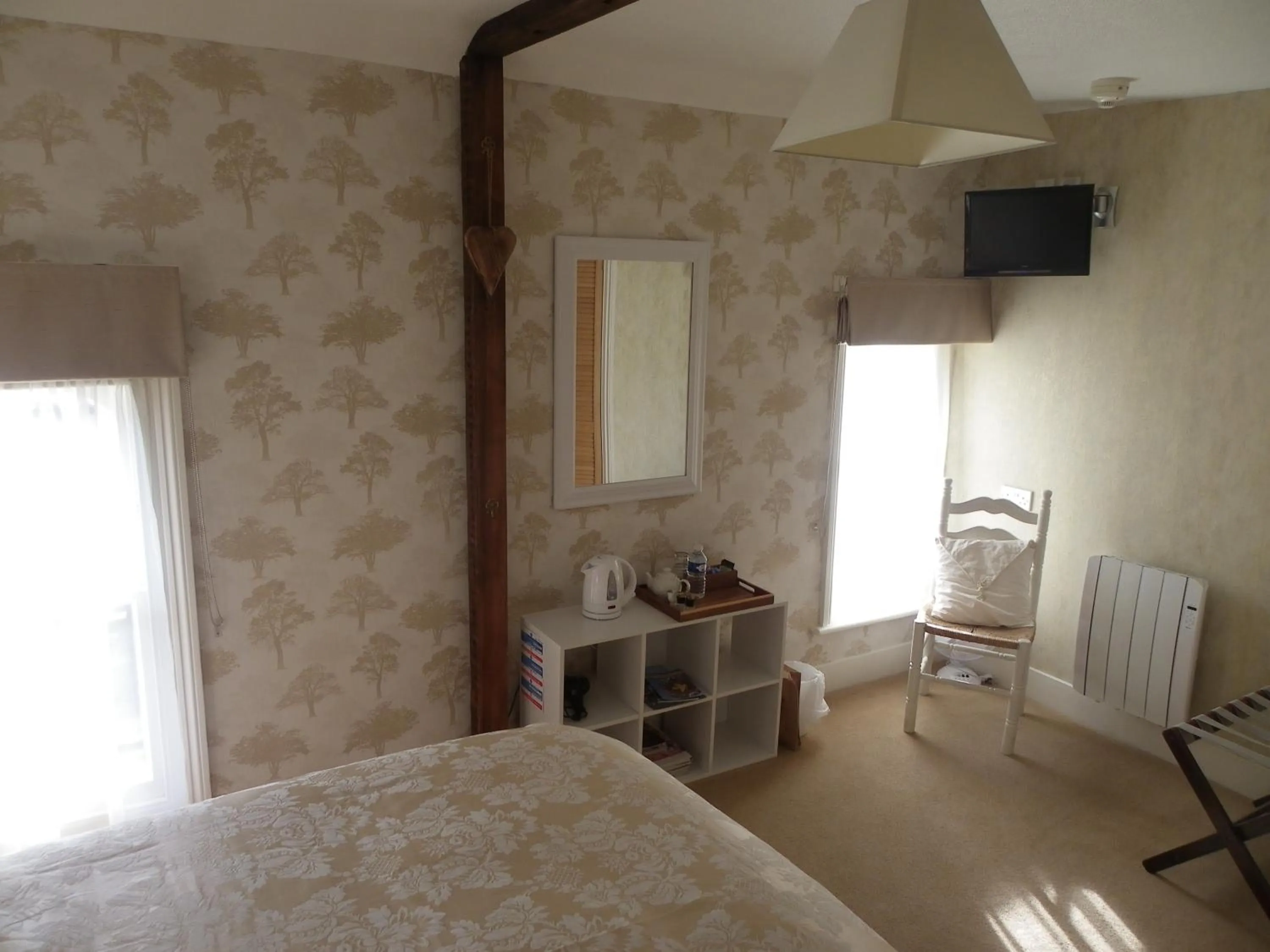 Bed in Maison Dieu Guest House