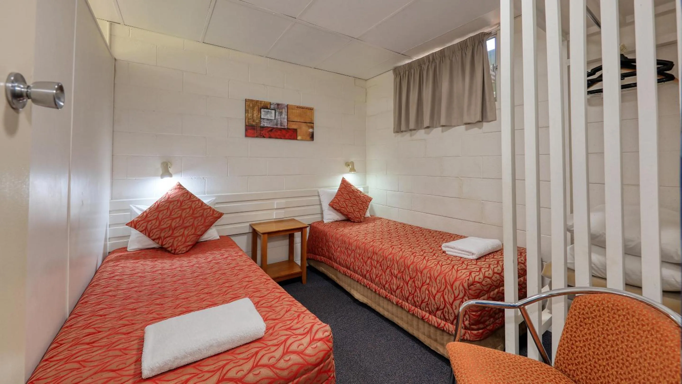 Bedroom, Bed in Motel Carnarvon