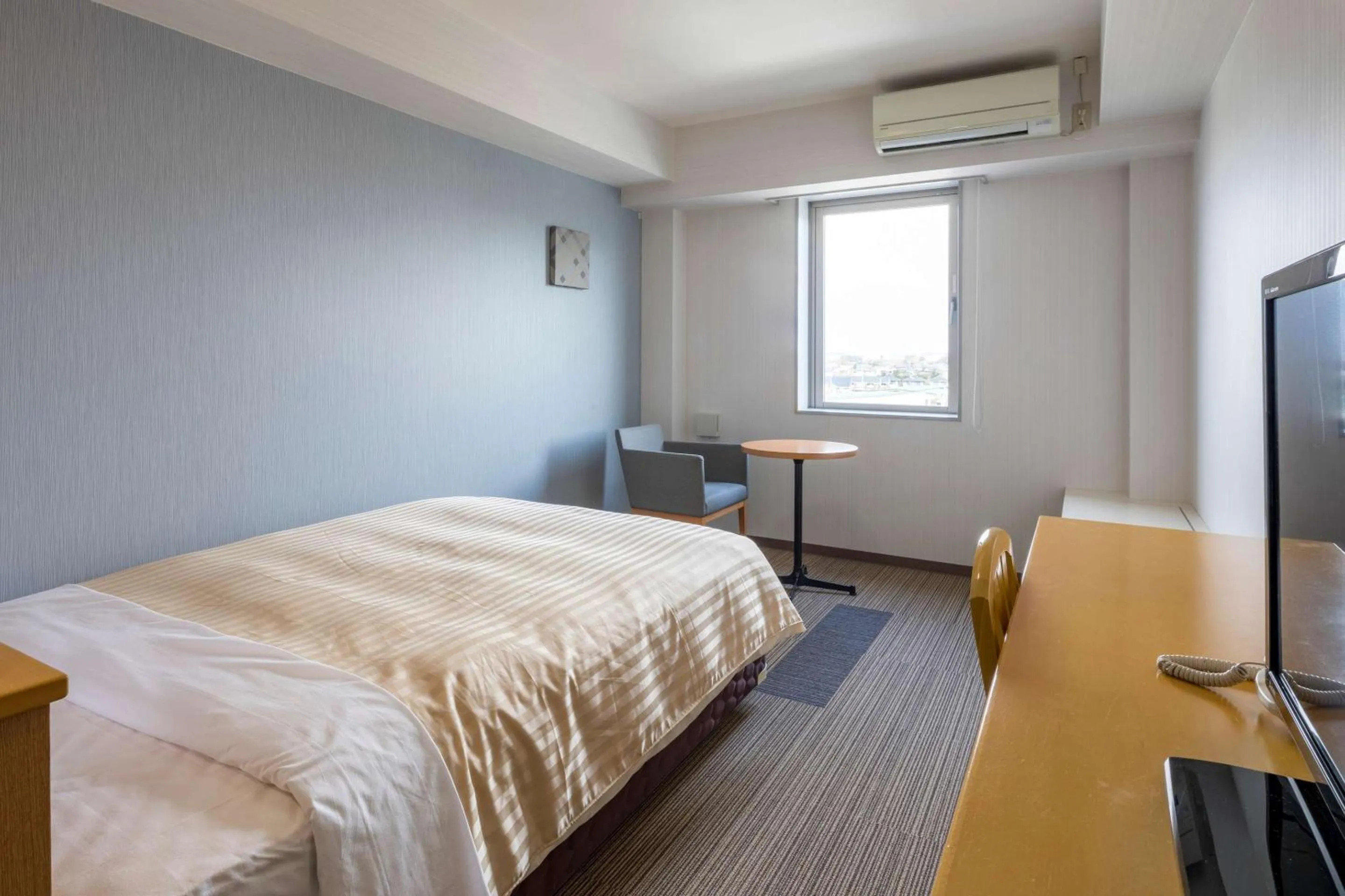 Standard Double Room - single occupancy - Non-Smoking in Comfort Inn Yokaichi