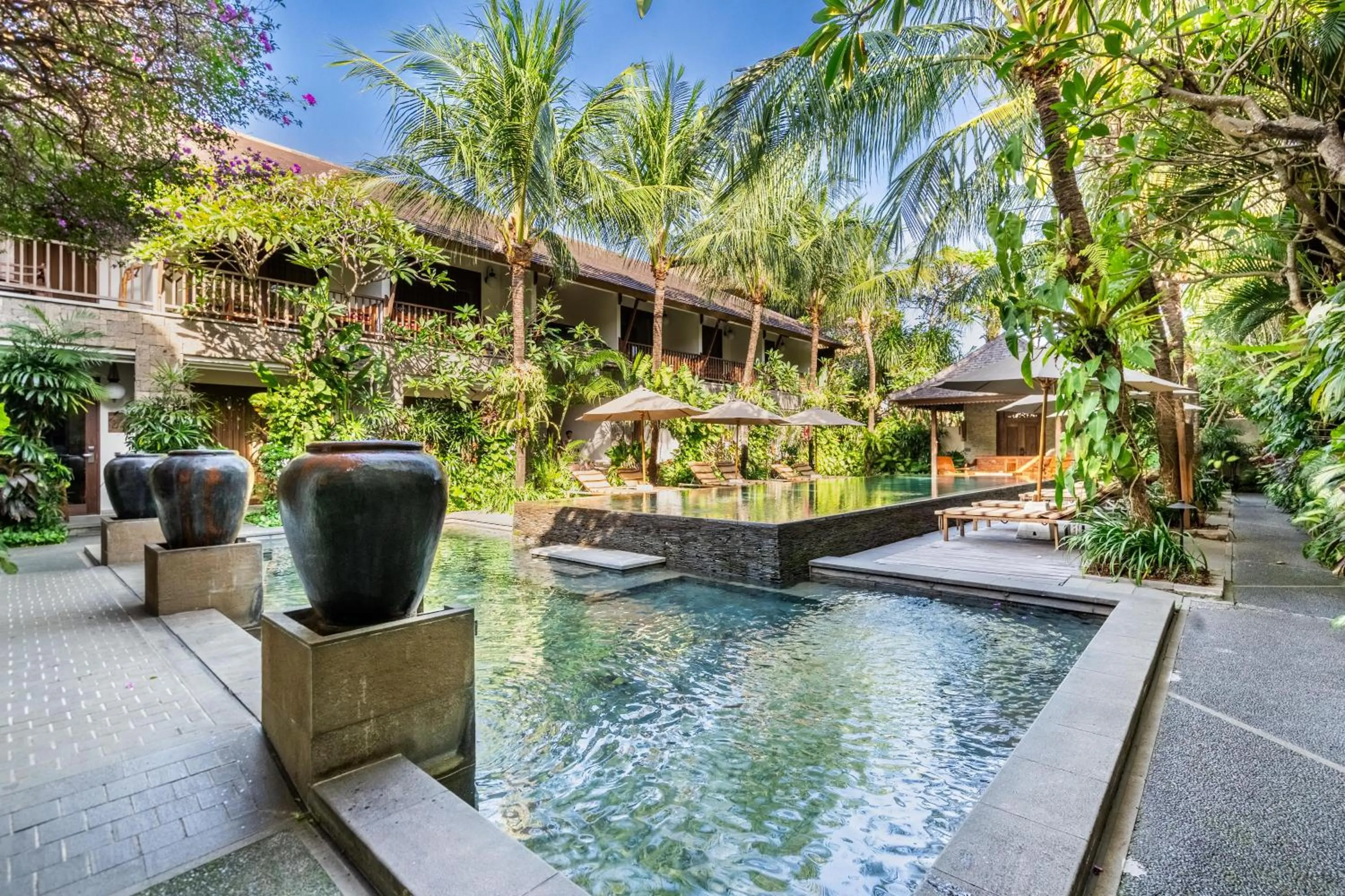 Swimming pool in Kejora Suites