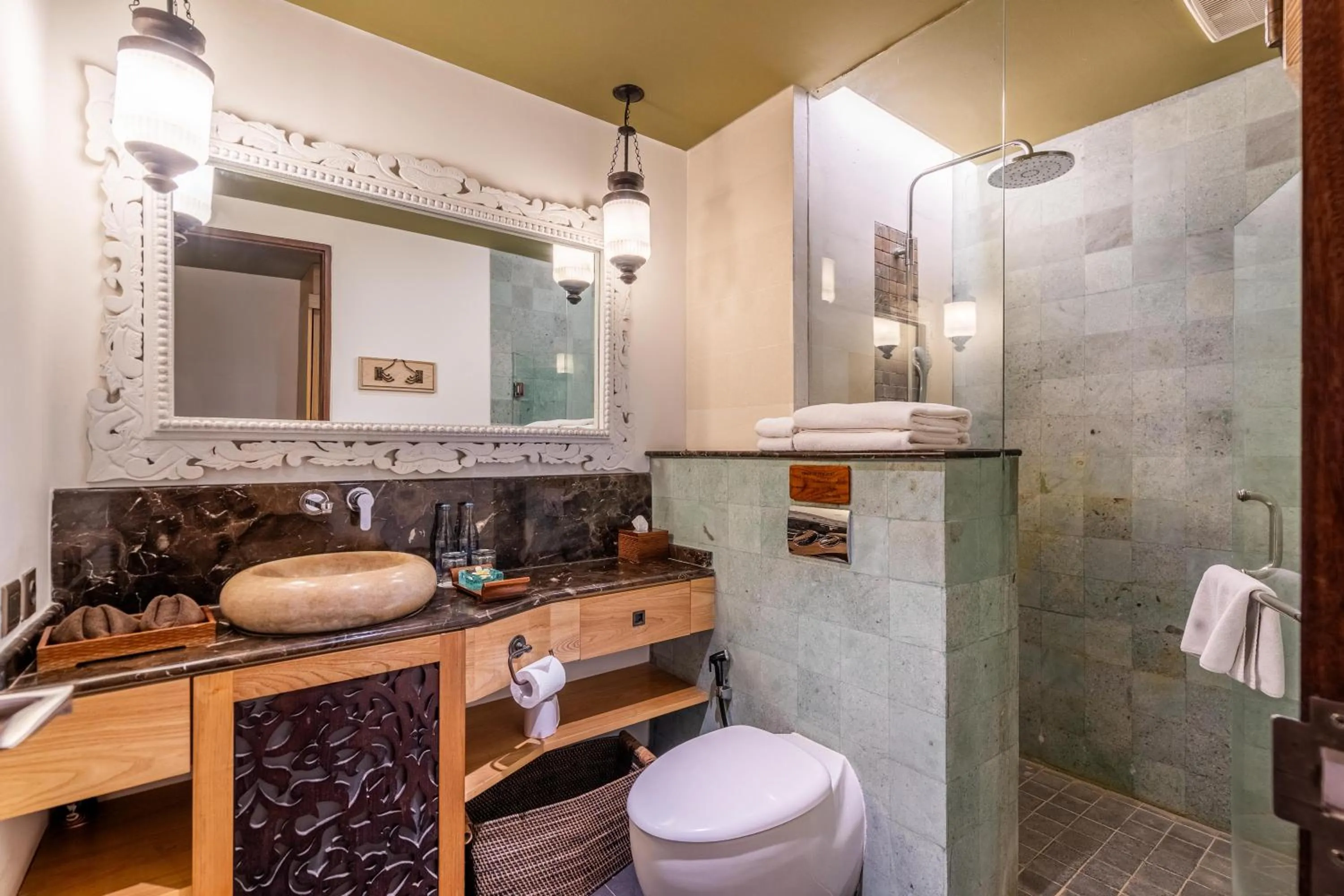 Bathroom in Kejora Suites