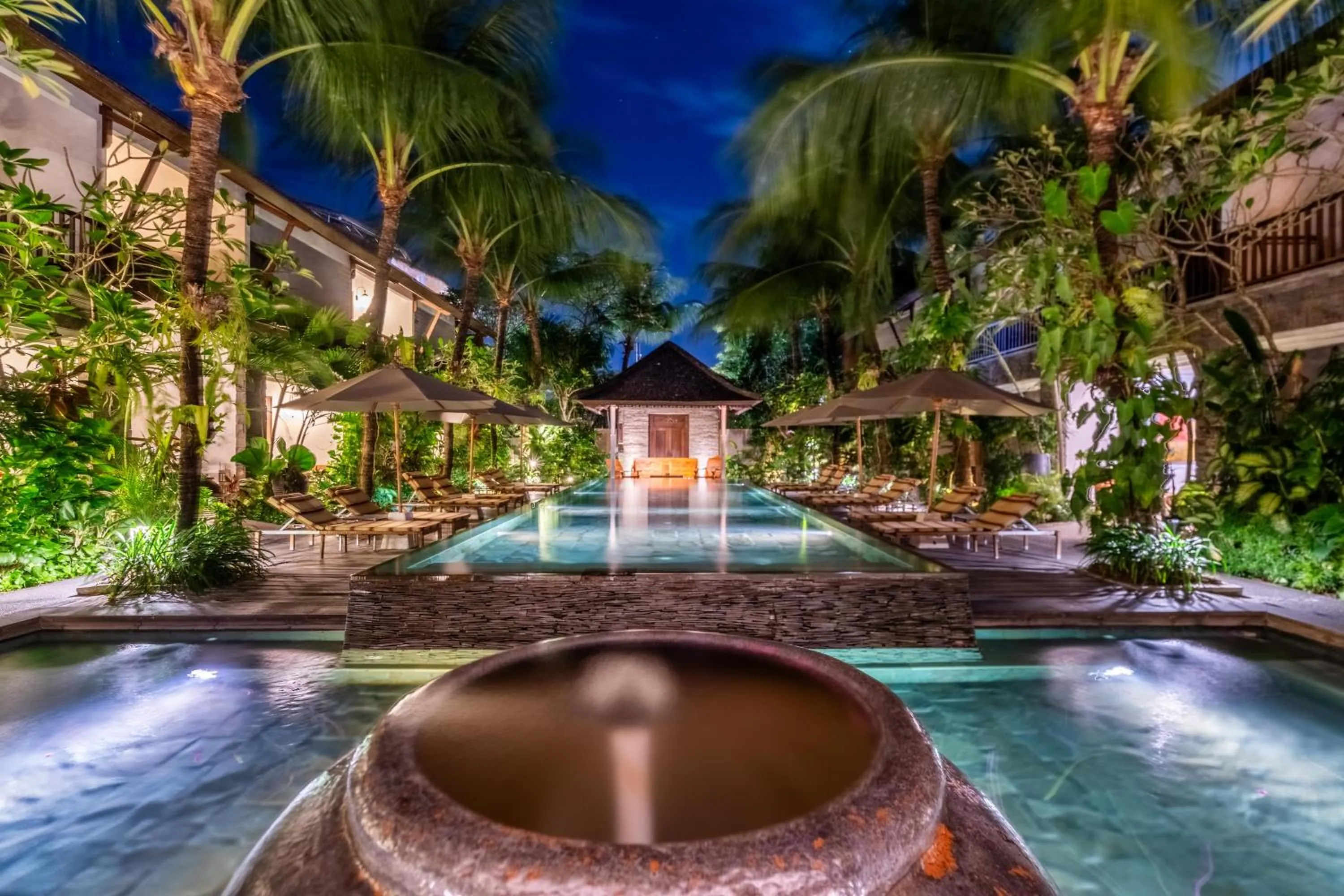 Swimming pool in Kejora Suites