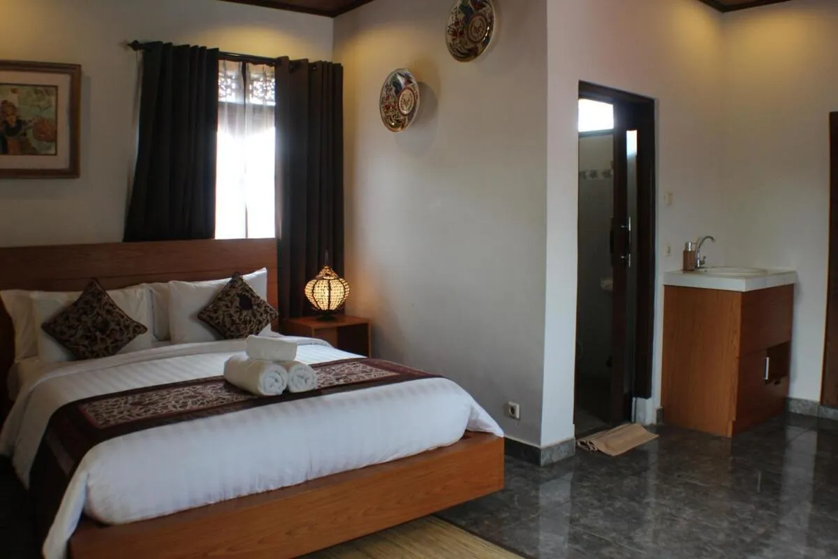 Bedroom, Bed in Puri Anyar Heritage