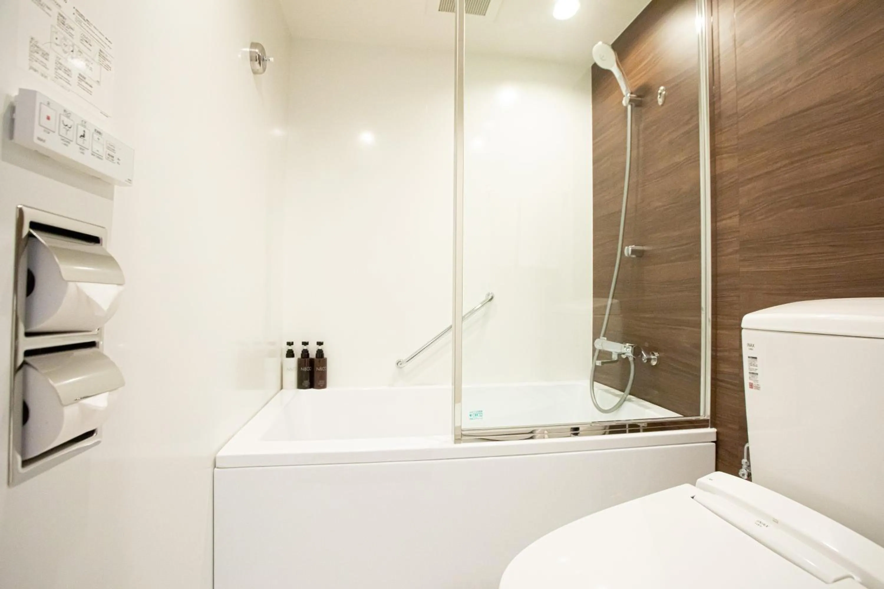 Toilet in Wishton Hotel Yukari