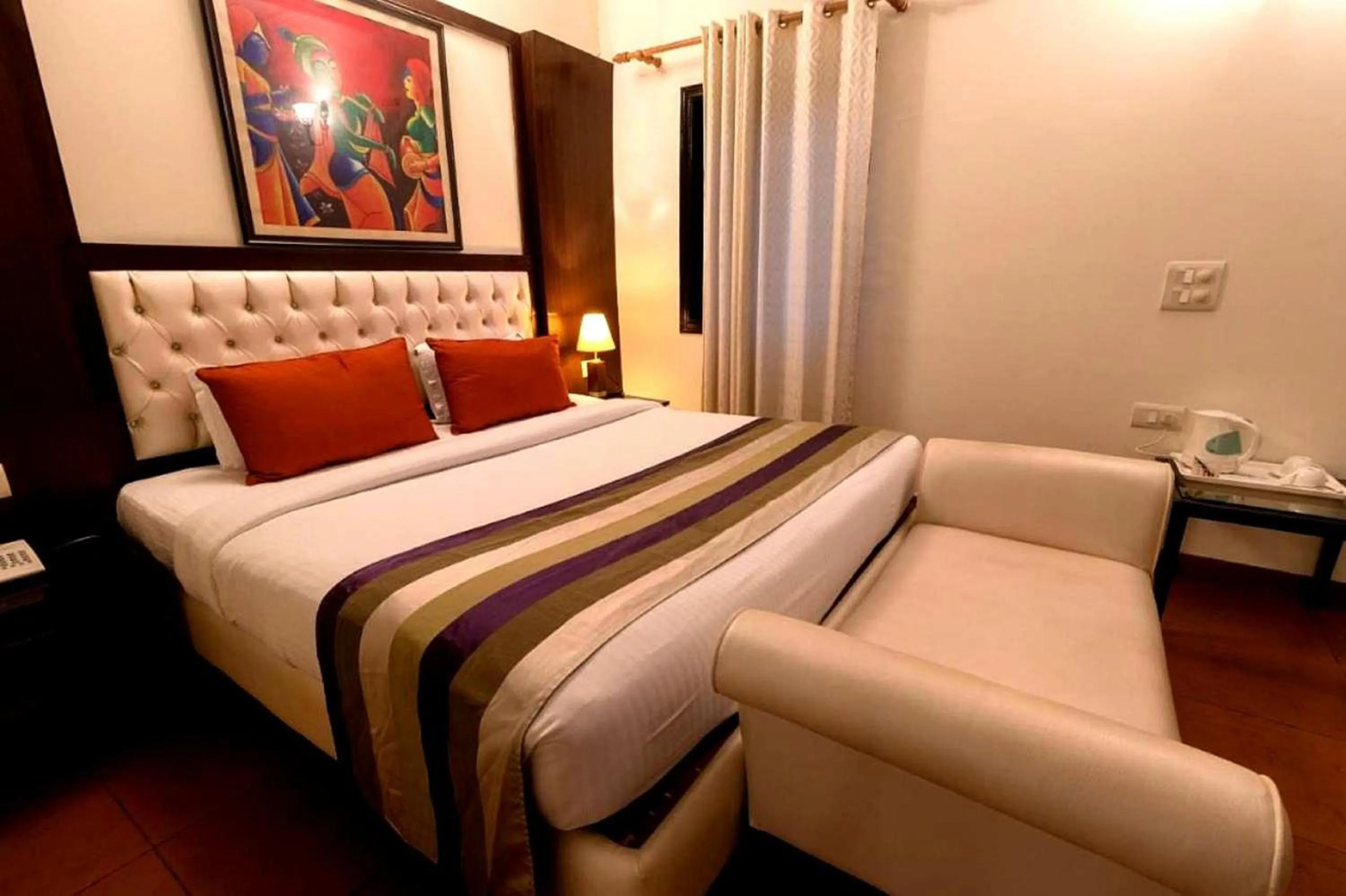 Bed in Naturoville Wellness Resort Rishikesh - Surrounded by Nature, Rooted in Wellness