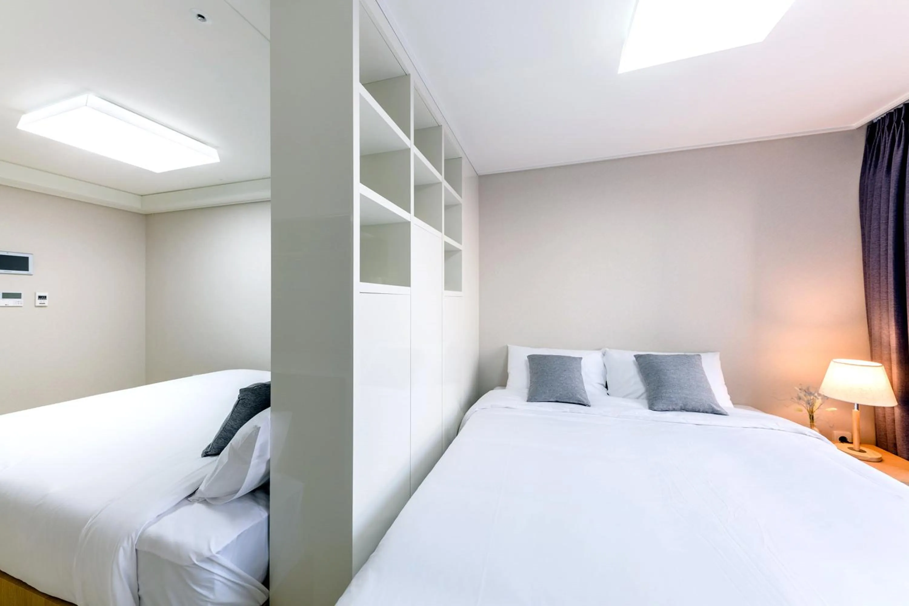 Bed in Shin Shin Hotel Seogwipo