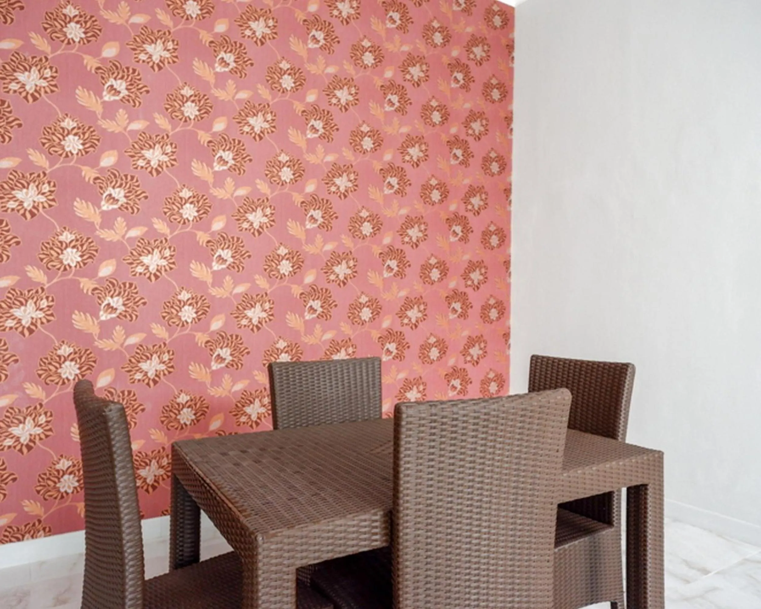 RedDoorz @ City Park Medoho Semarang