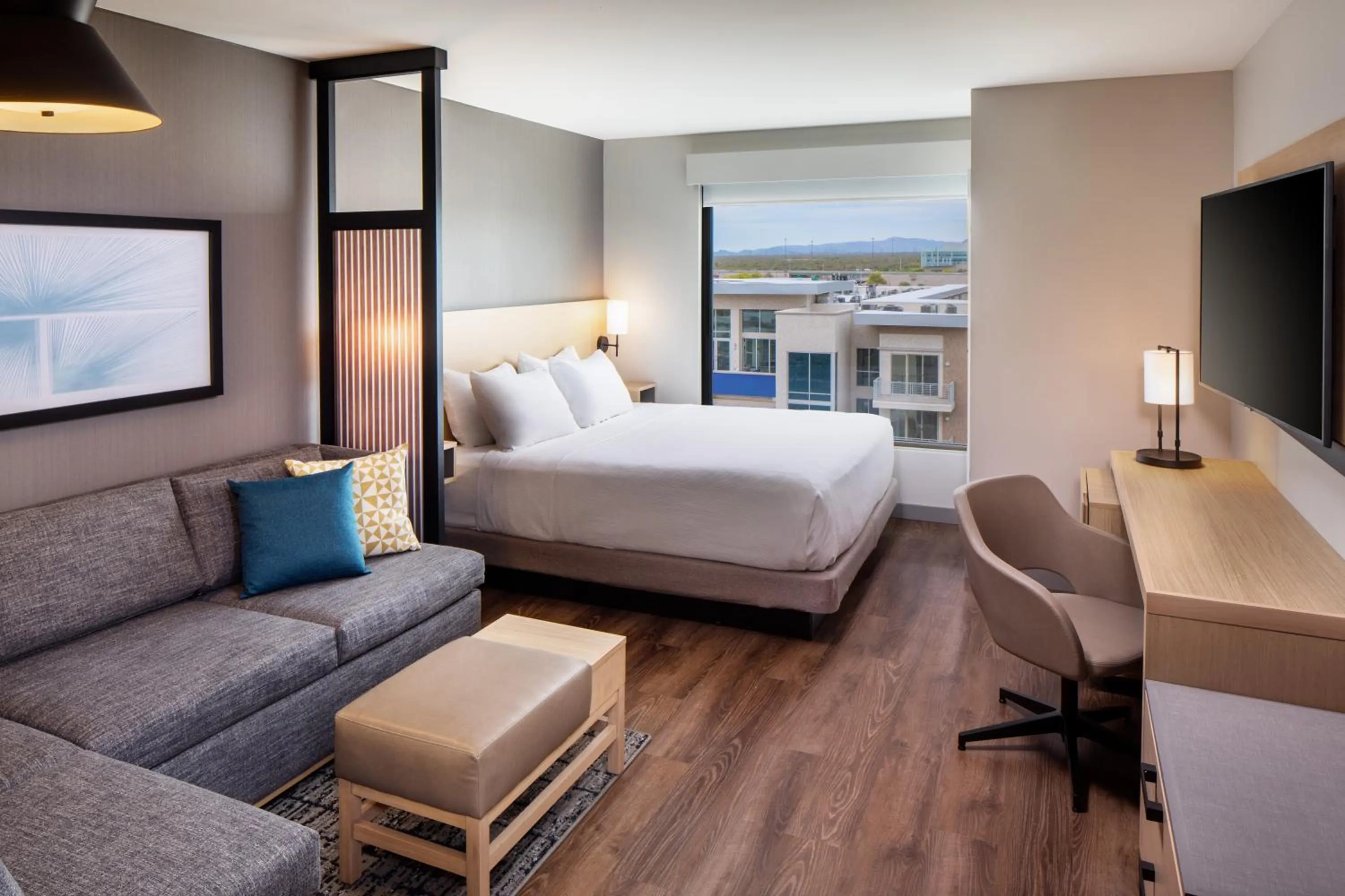 Bed in Hyatt Place Scottsdale North