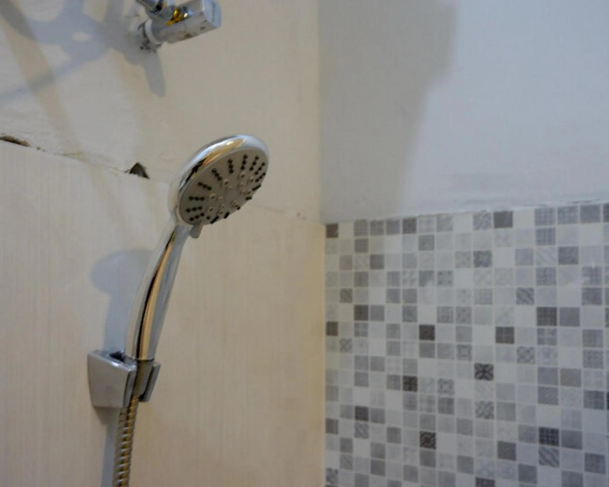 RedDoorz near Tamansari Shopping Center Salatiga