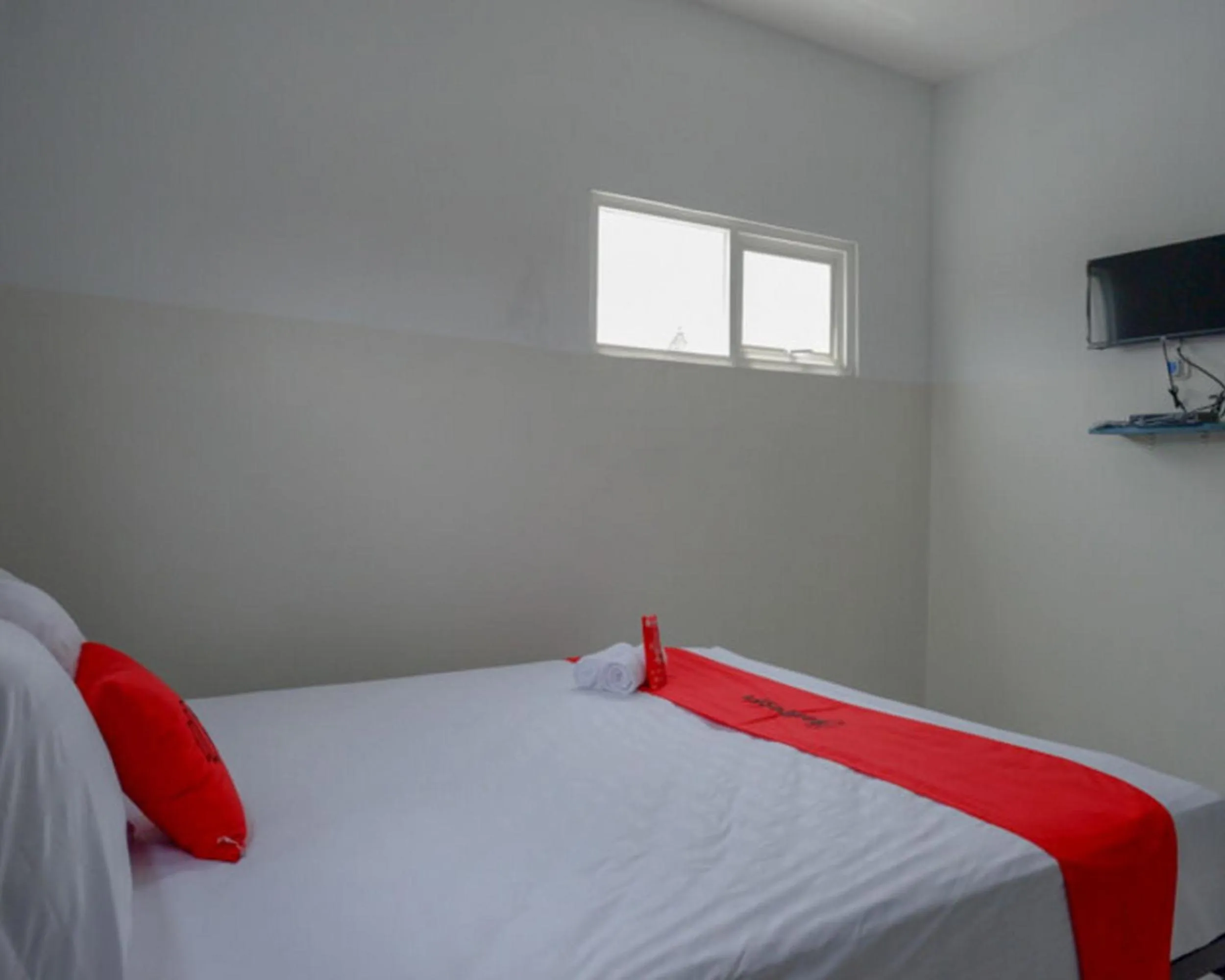 Bed in RedDoorz near Tamansari Shopping Center Salatiga