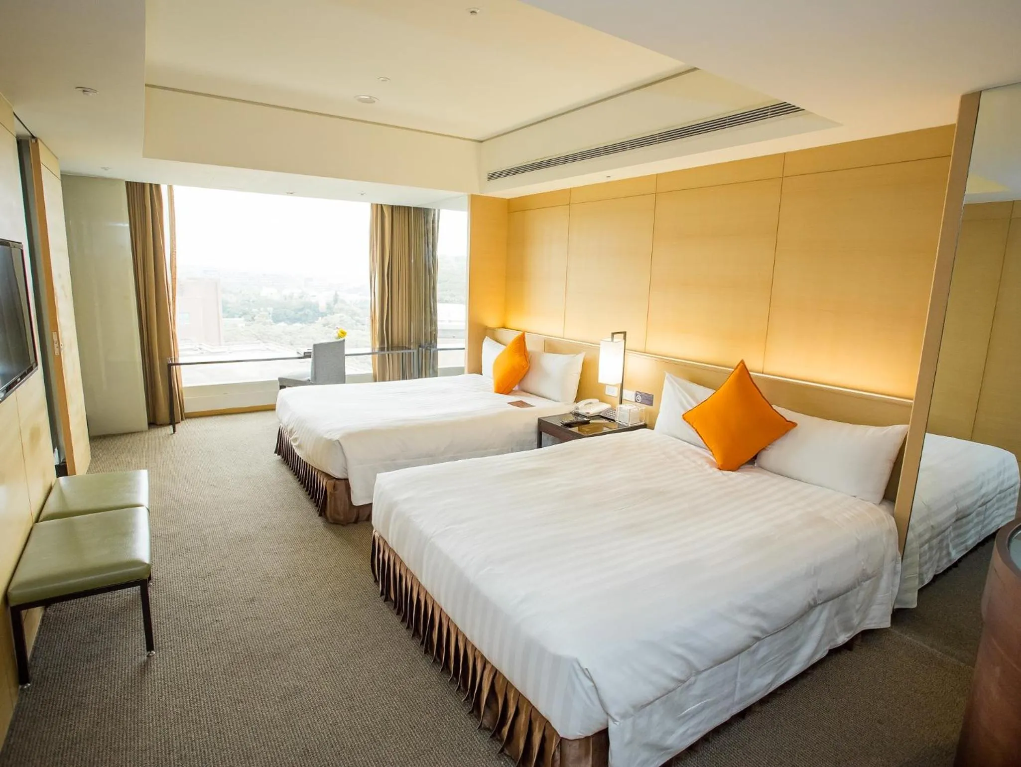 Photo of the whole room, Bed in Freshfields Hotel