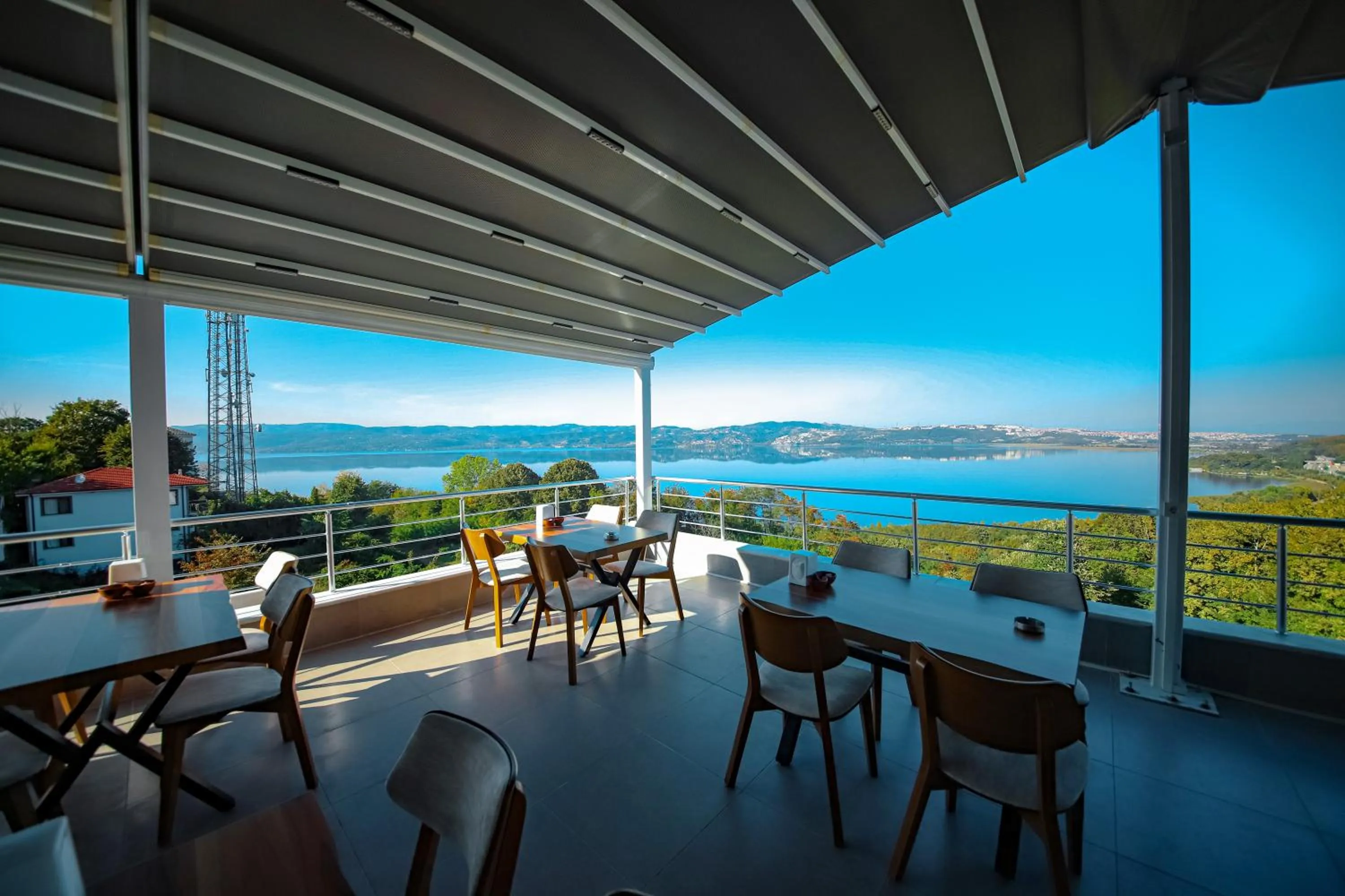 Restaurant/places to eat in Sapanca View Hotel