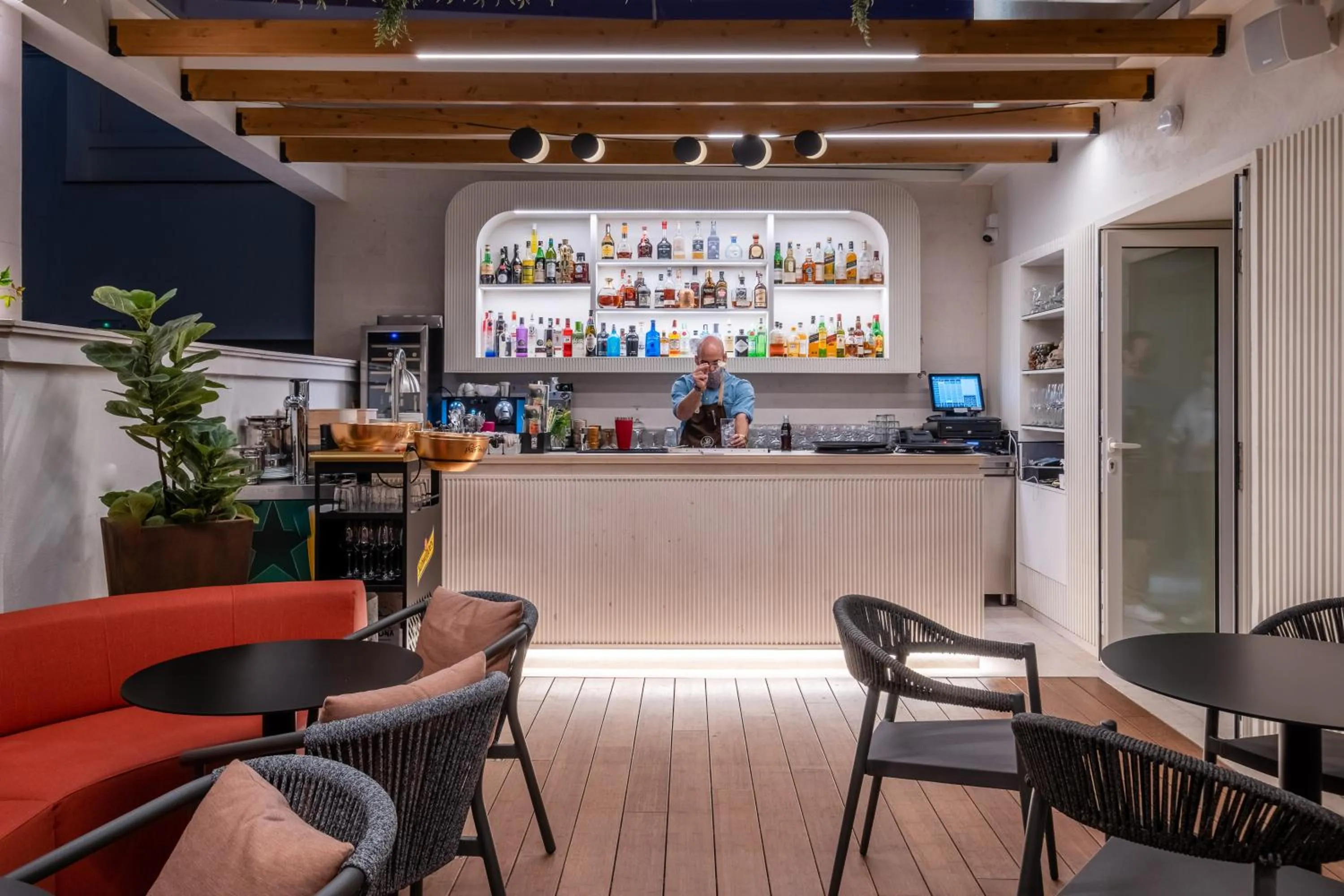 Restaurant/places to eat in Soho Boutique Equitativa