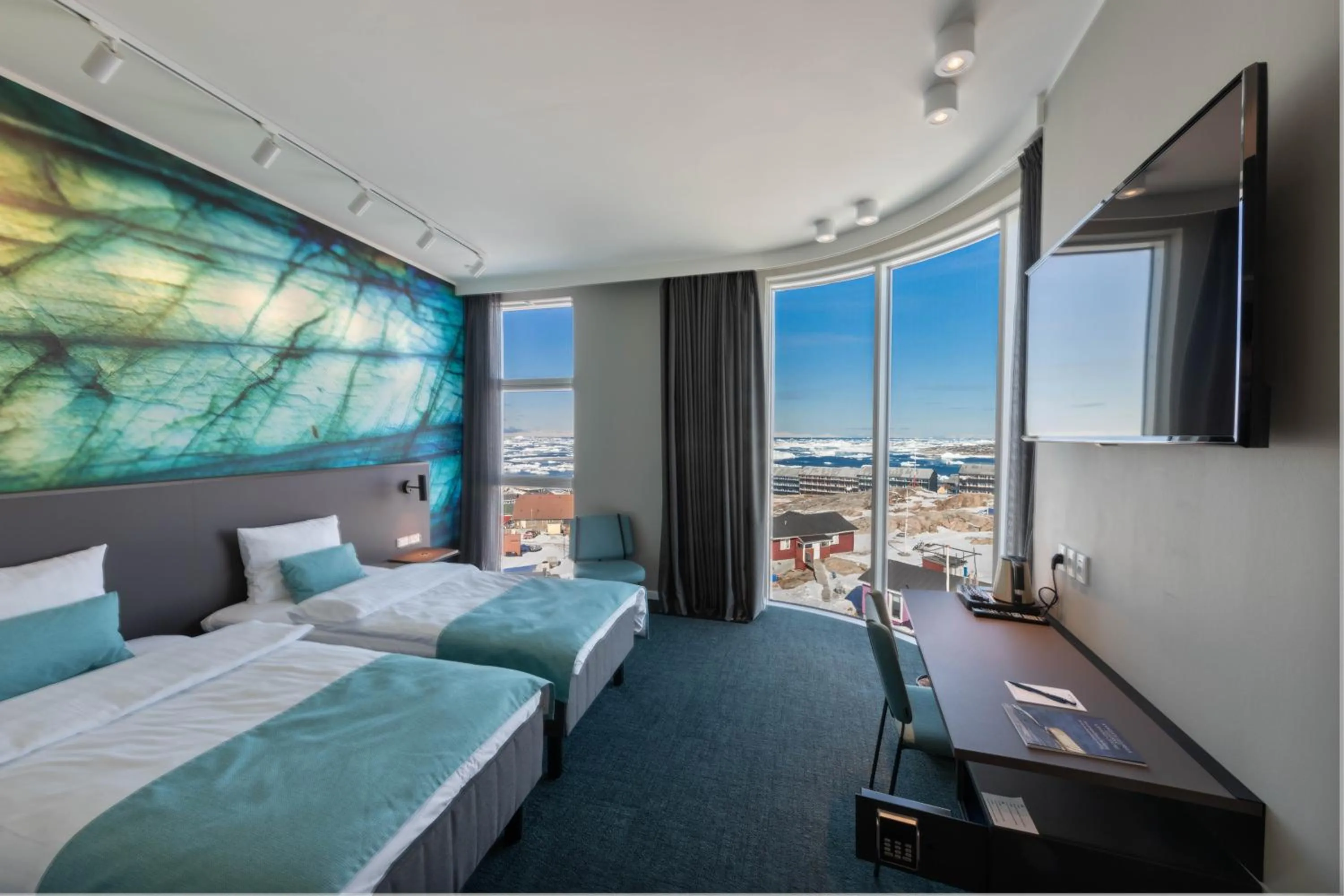 Bed in Best Western Plus Hotel Ilulissat