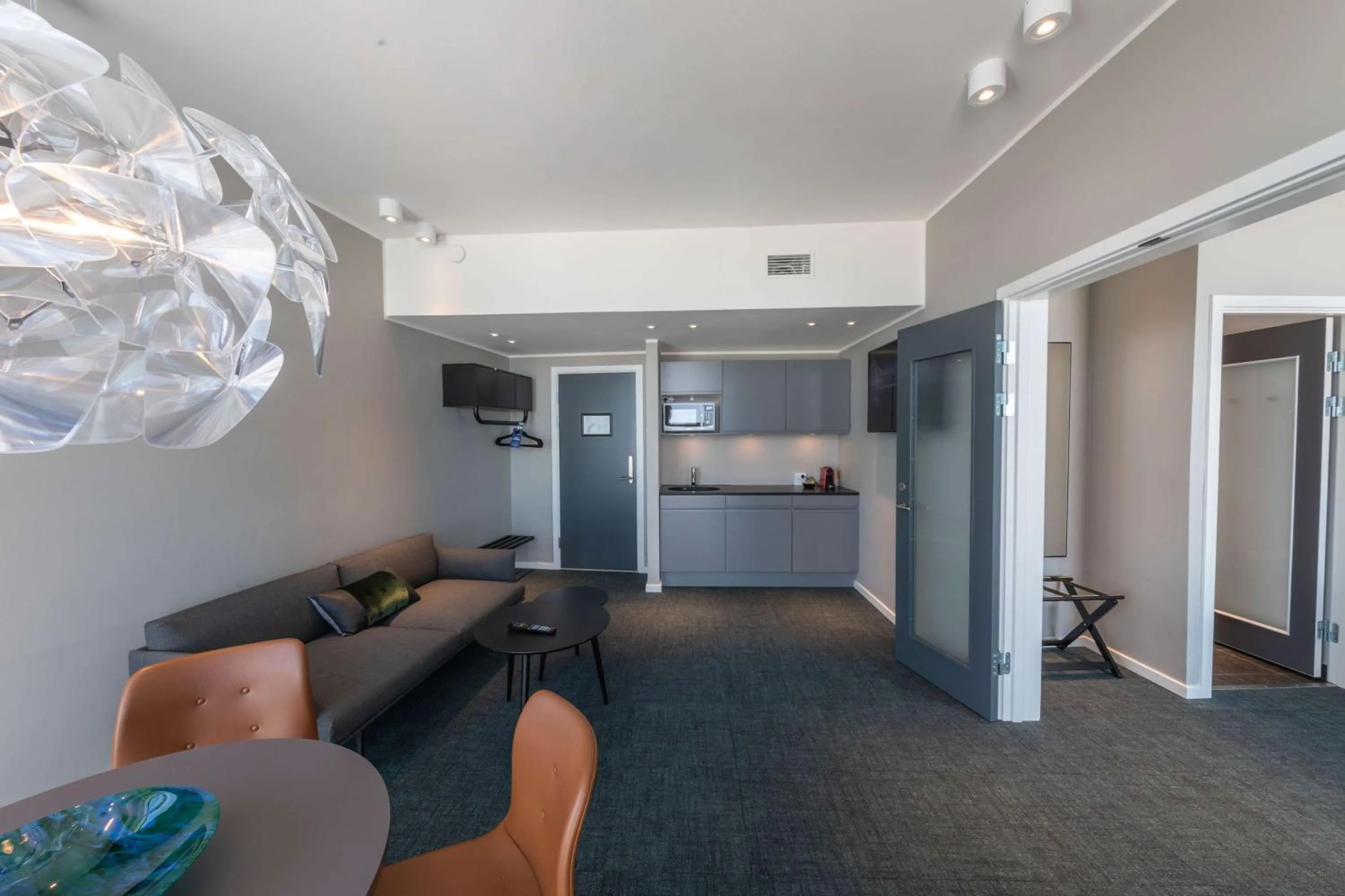 Kitchen or kitchenette in Best Western Plus Hotel Ilulissat