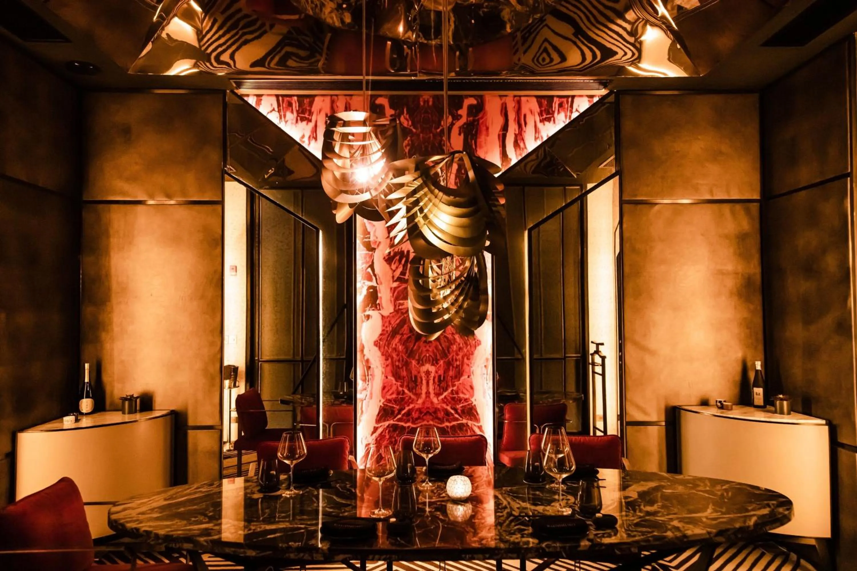 Restaurant/places to eat in JW Marriott Hotel Hanoi