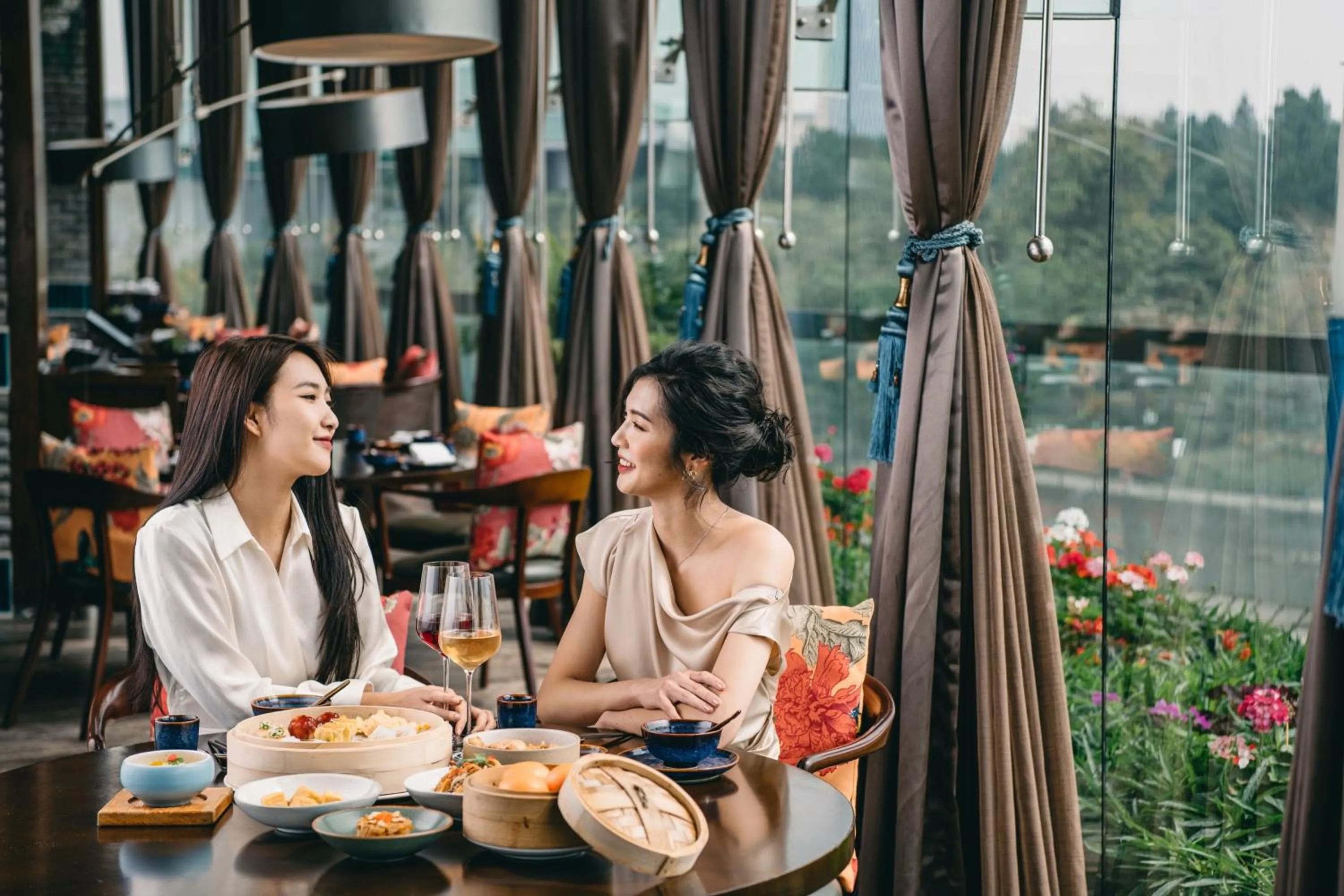 Restaurant/places to eat in JW Marriott Hotel Hanoi