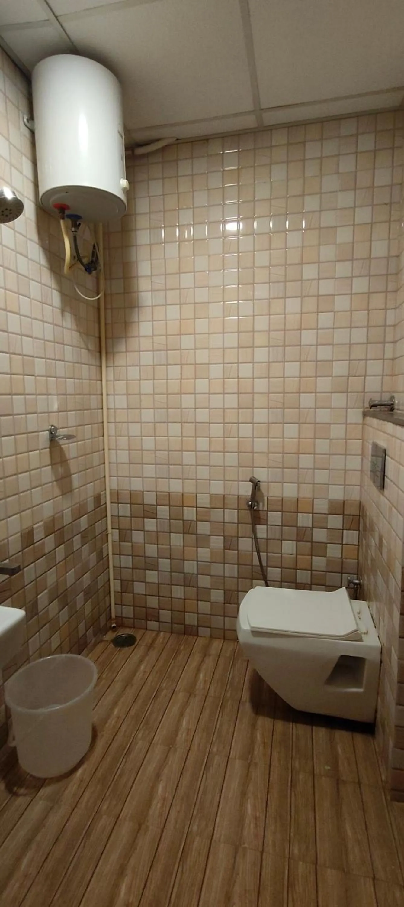 Bathroom in Hotel Dhruv Palace Bangalore Jakkur