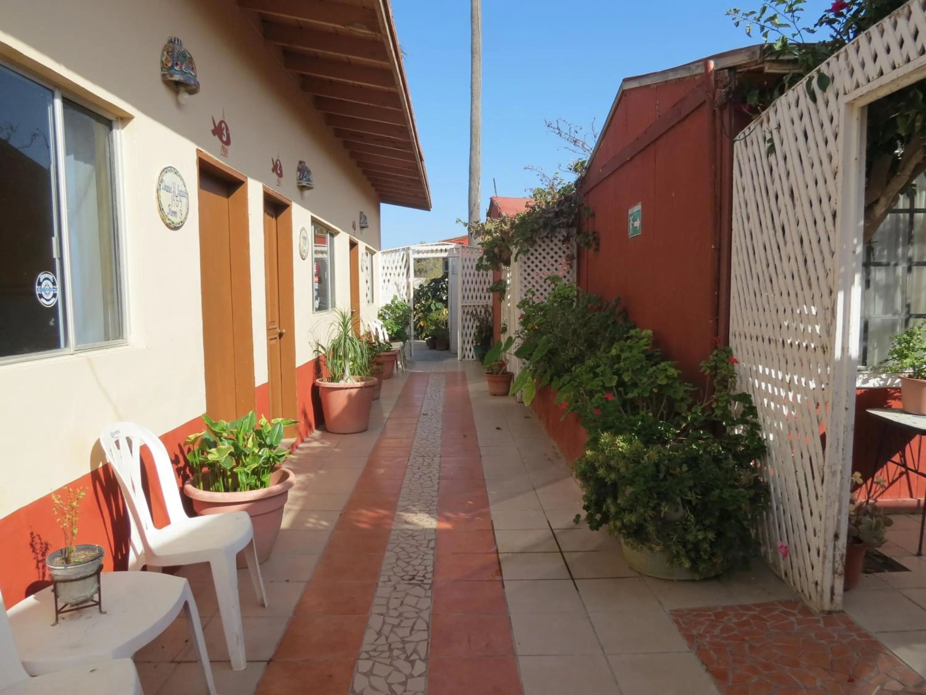 Facade/entrance in Restaurante Malarrimo Hotel & RV Parking