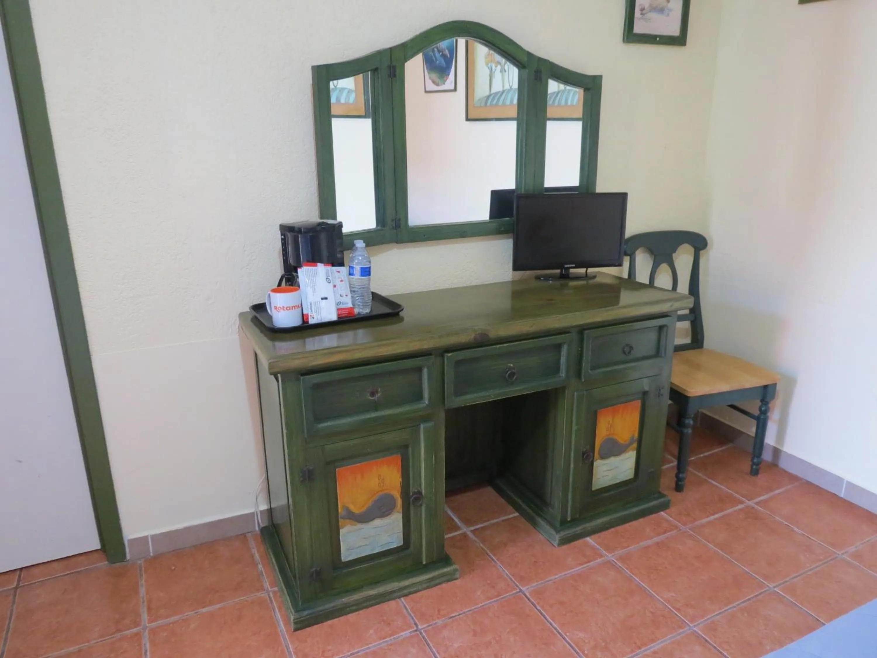 Coffee/tea facilities in Restaurante Malarrimo Hotel & RV Parking