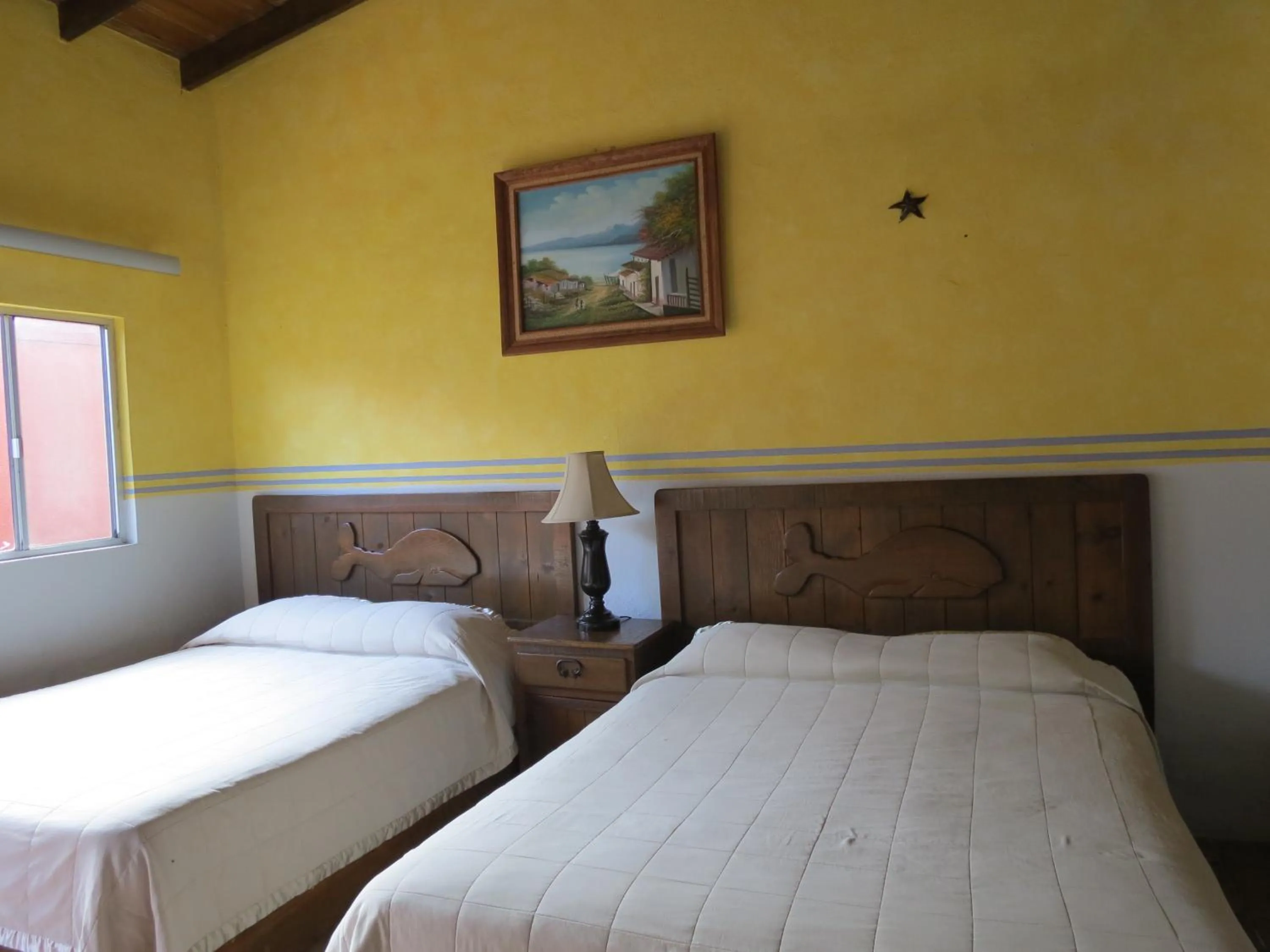 Bed in Restaurante Malarrimo Hotel & RV Parking