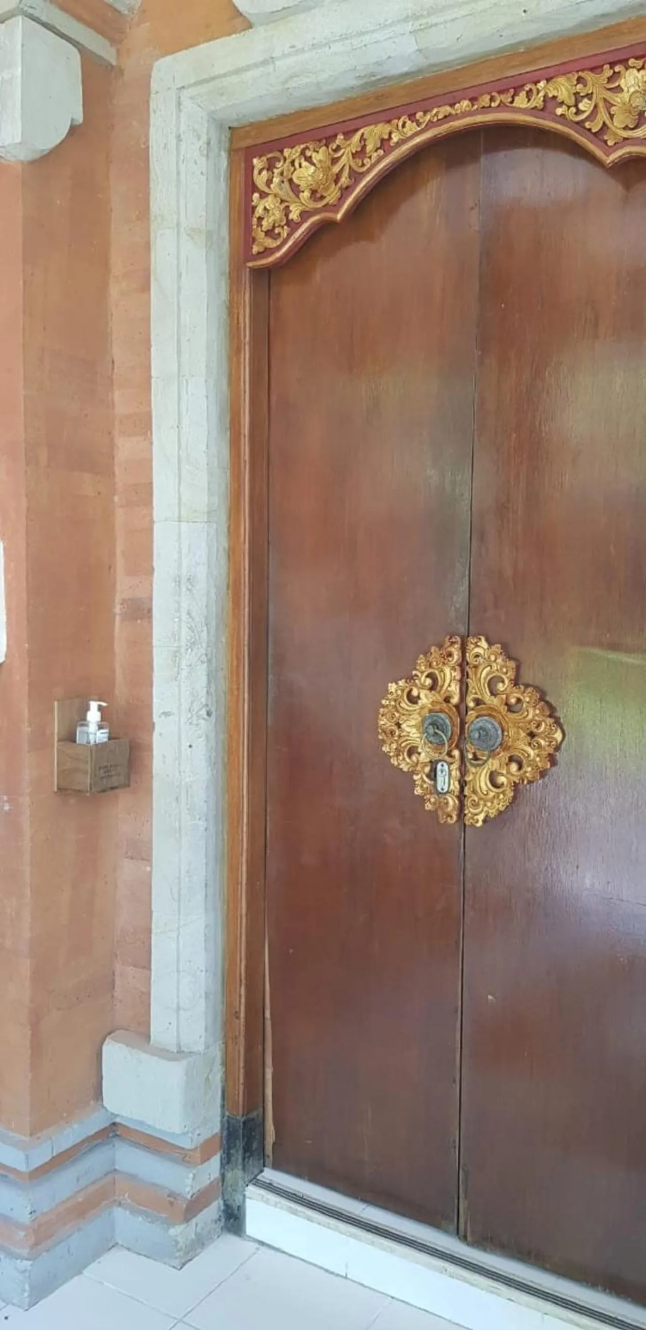 Balcony/Terrace in Puri Naga Beachfront Cottages