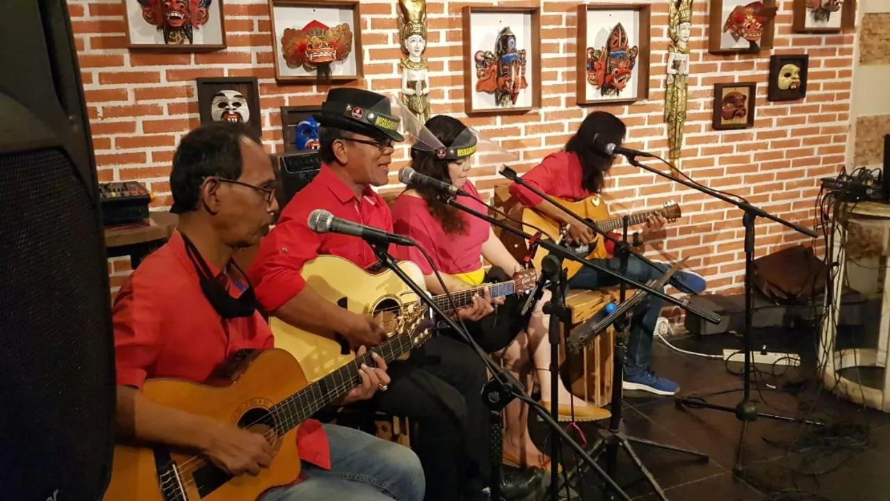 Activities in Puri Naga Beachfront Cottages