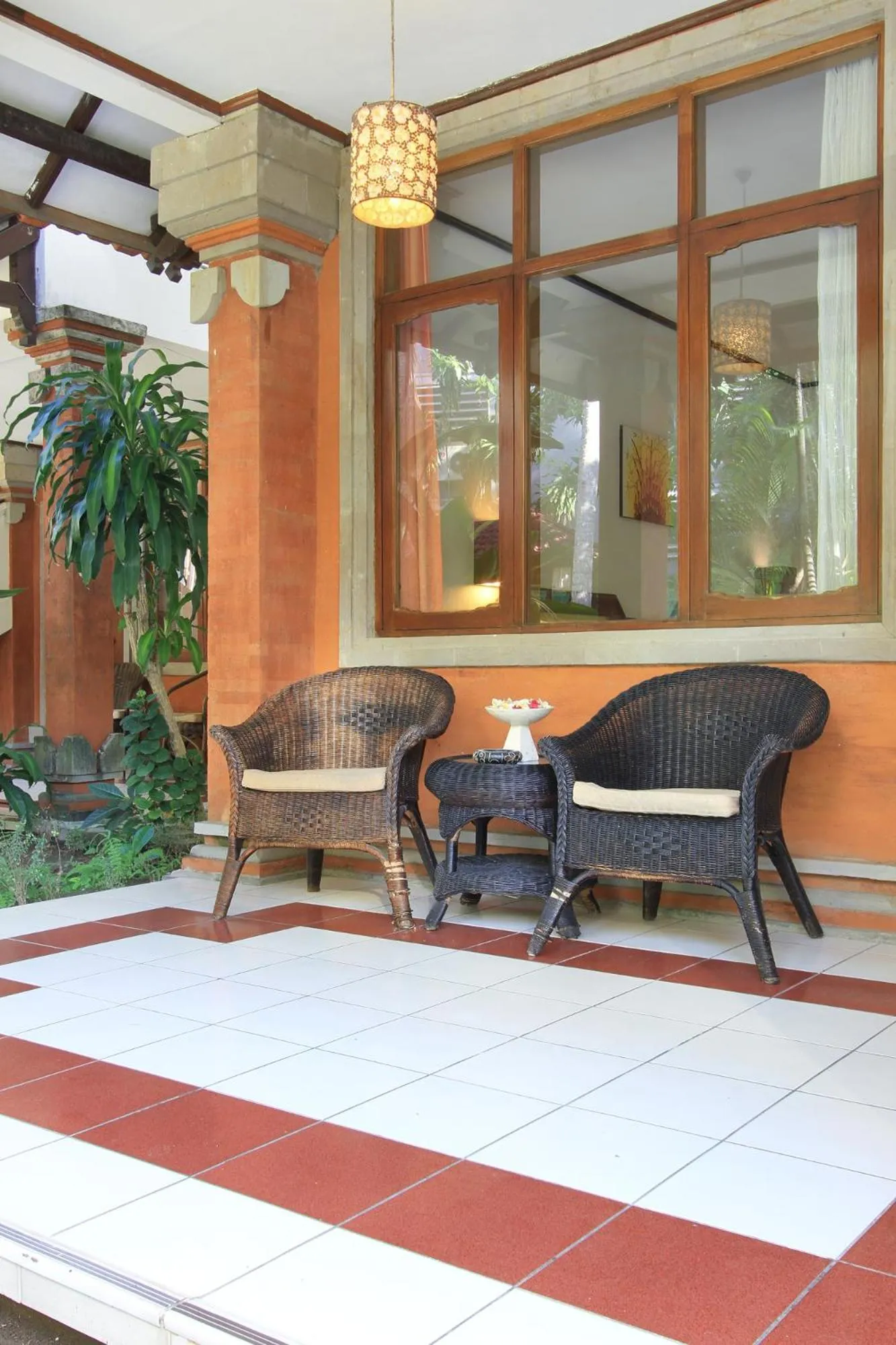 Puri Naga Beachfront Cottages