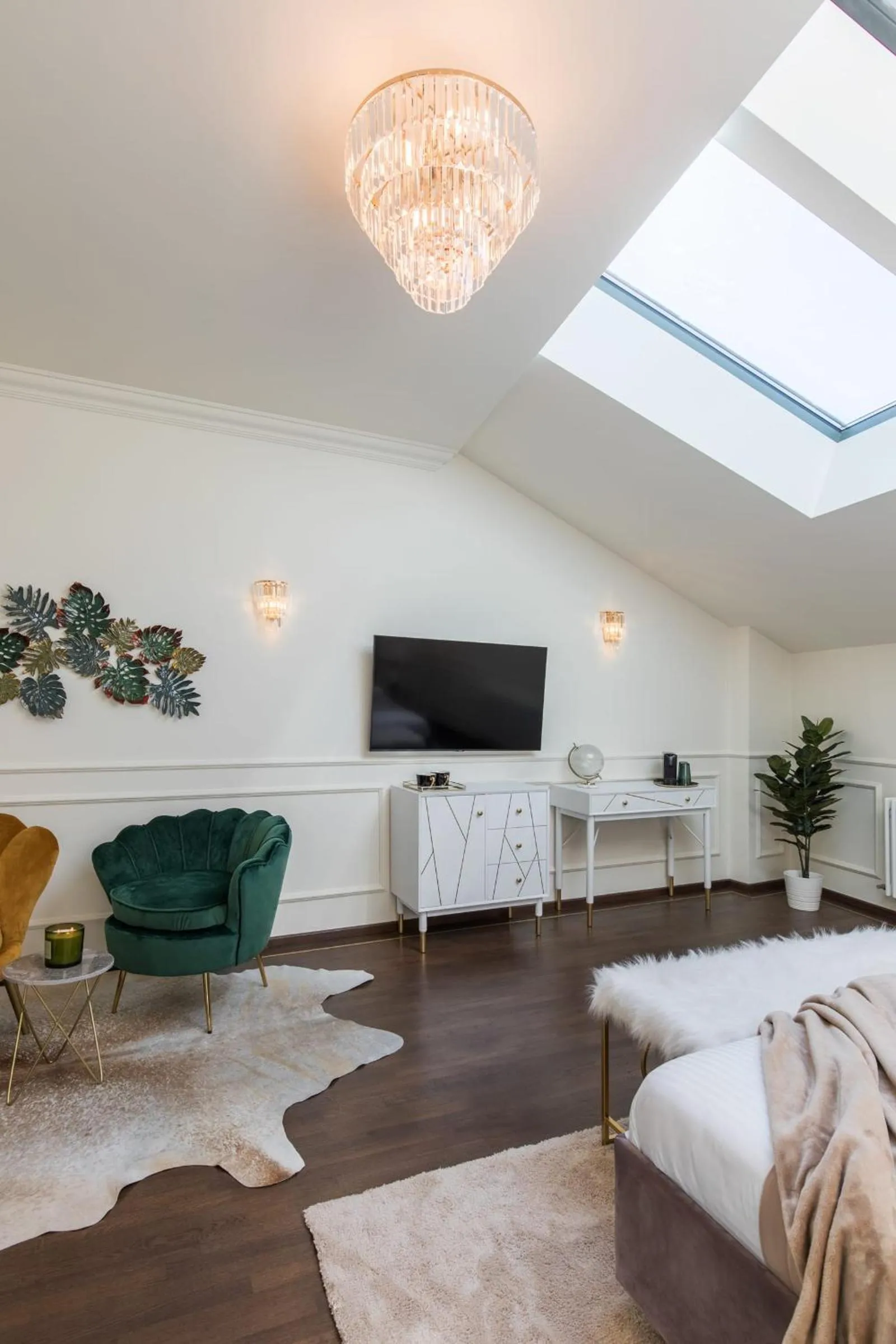 TV and multimedia in Old Town Luxury Suites