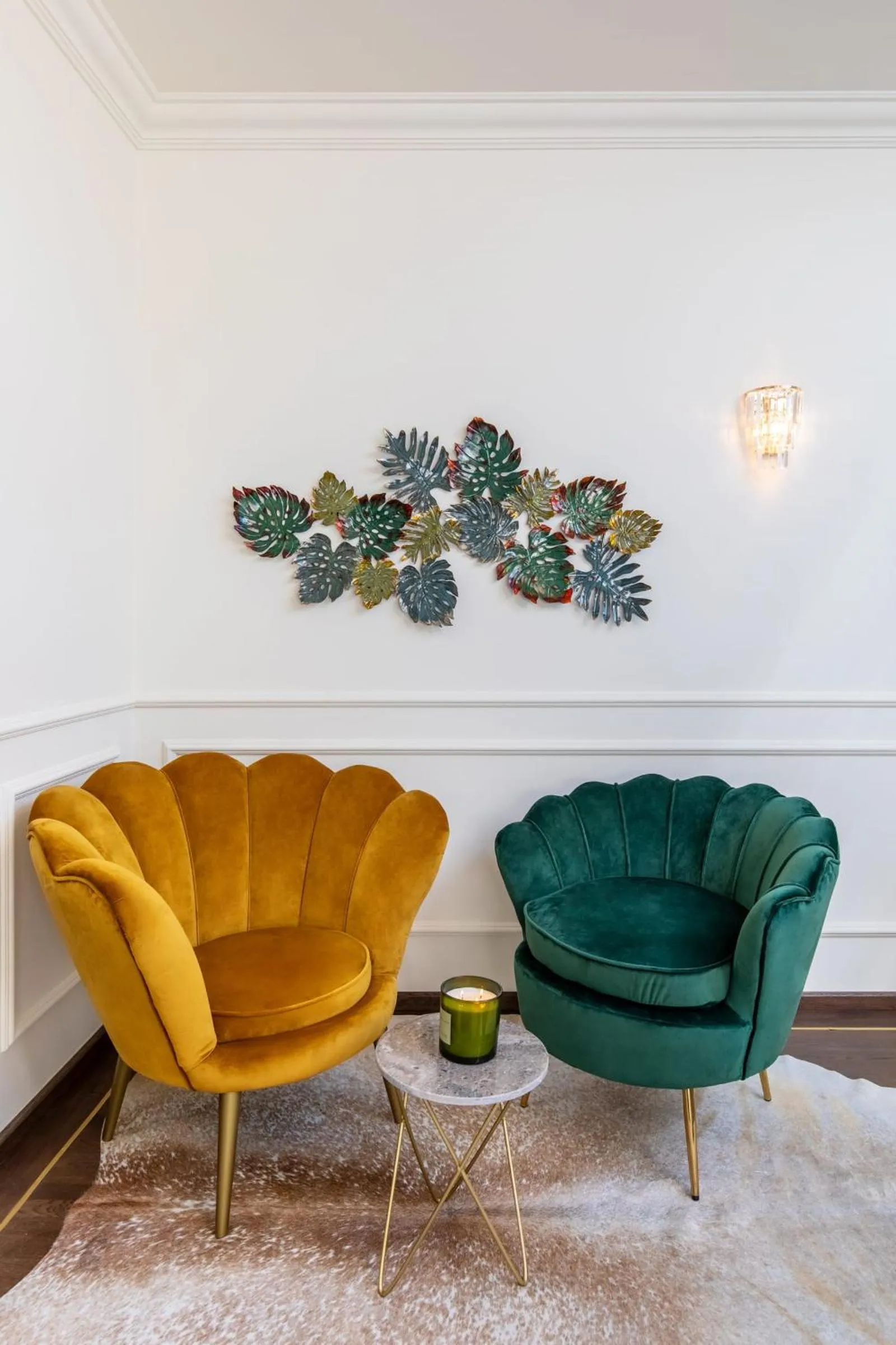 Seating area in Old Town Luxury Suites