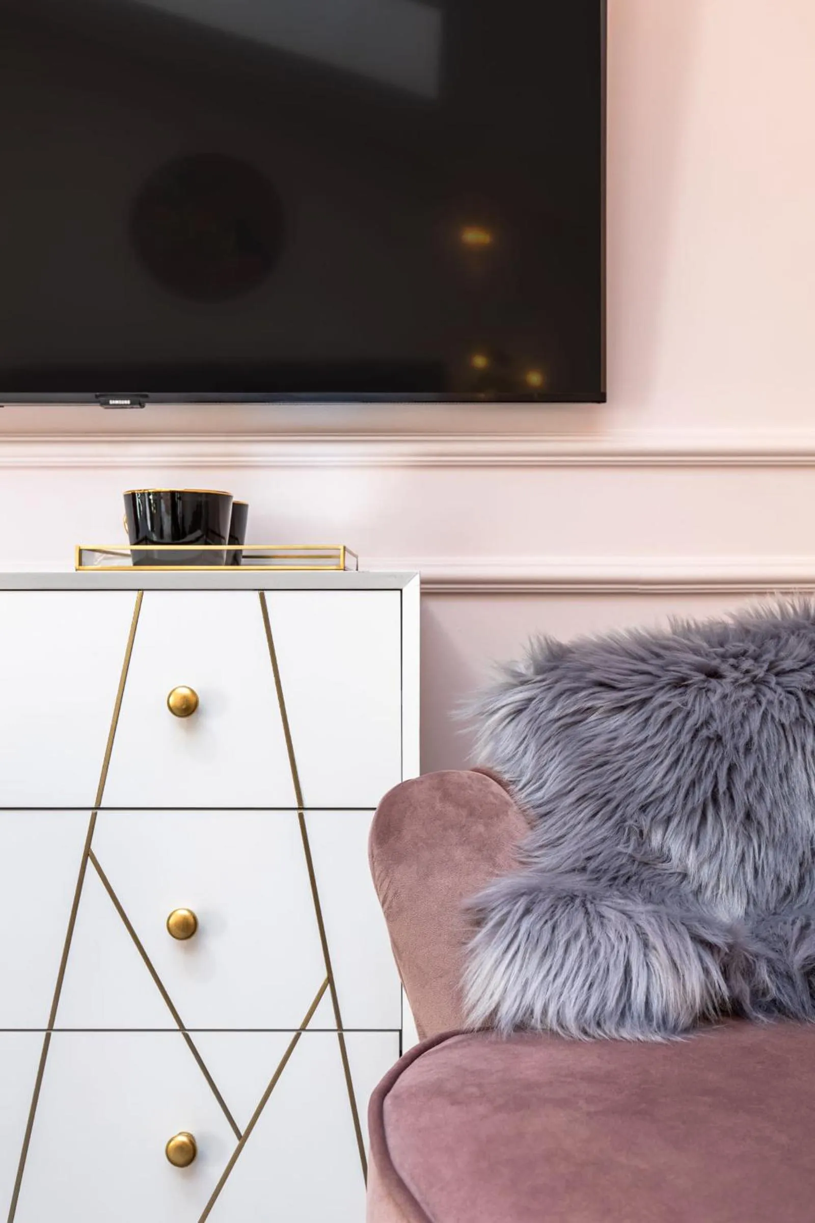 TV and multimedia in Old Town Luxury Suites