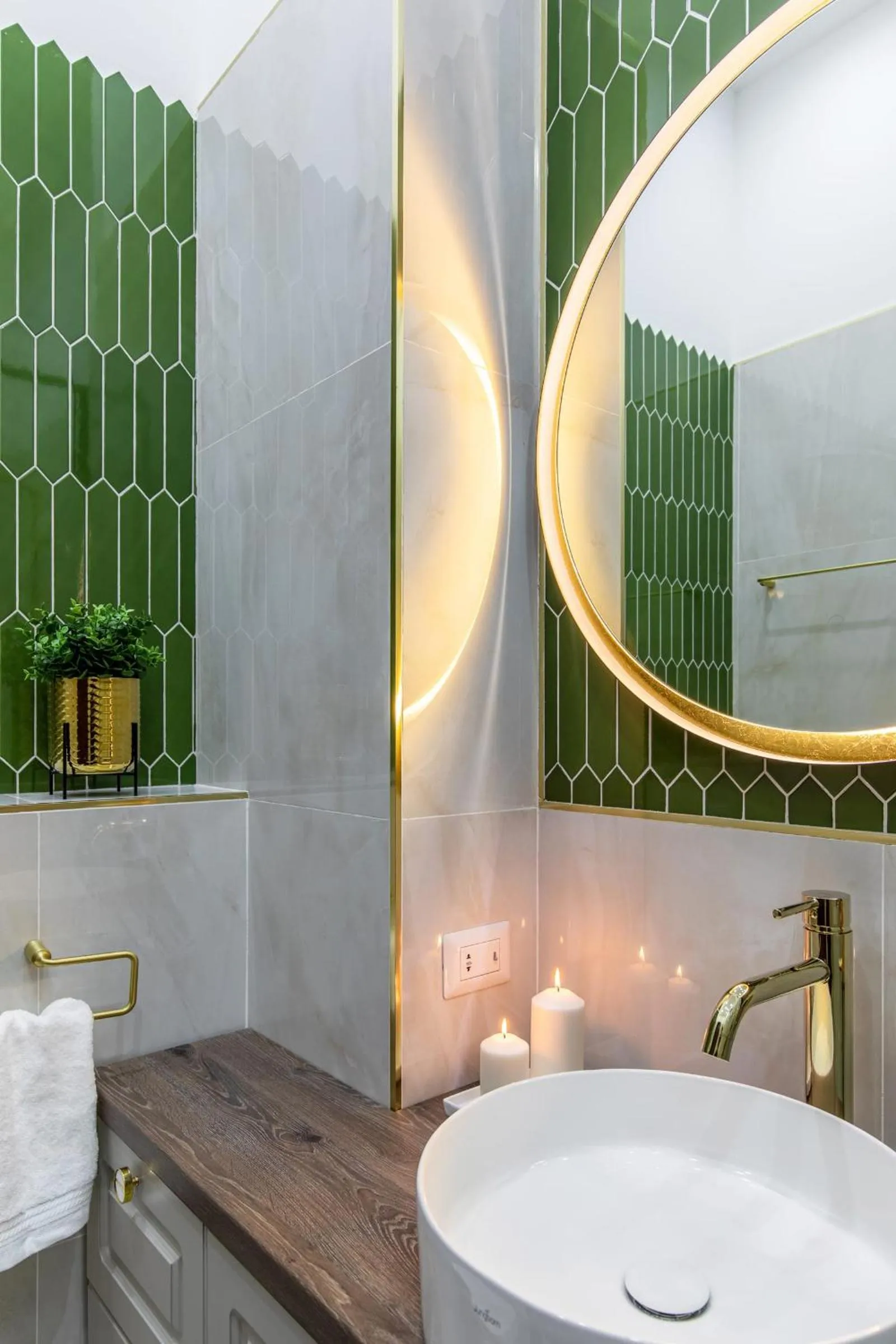 Bathroom in Old Town Luxury Suites