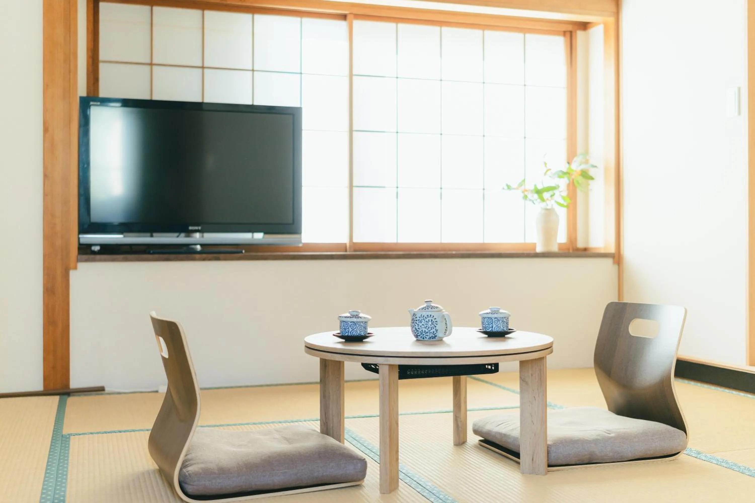 Living room in Beach side House SHELL kamakurahase