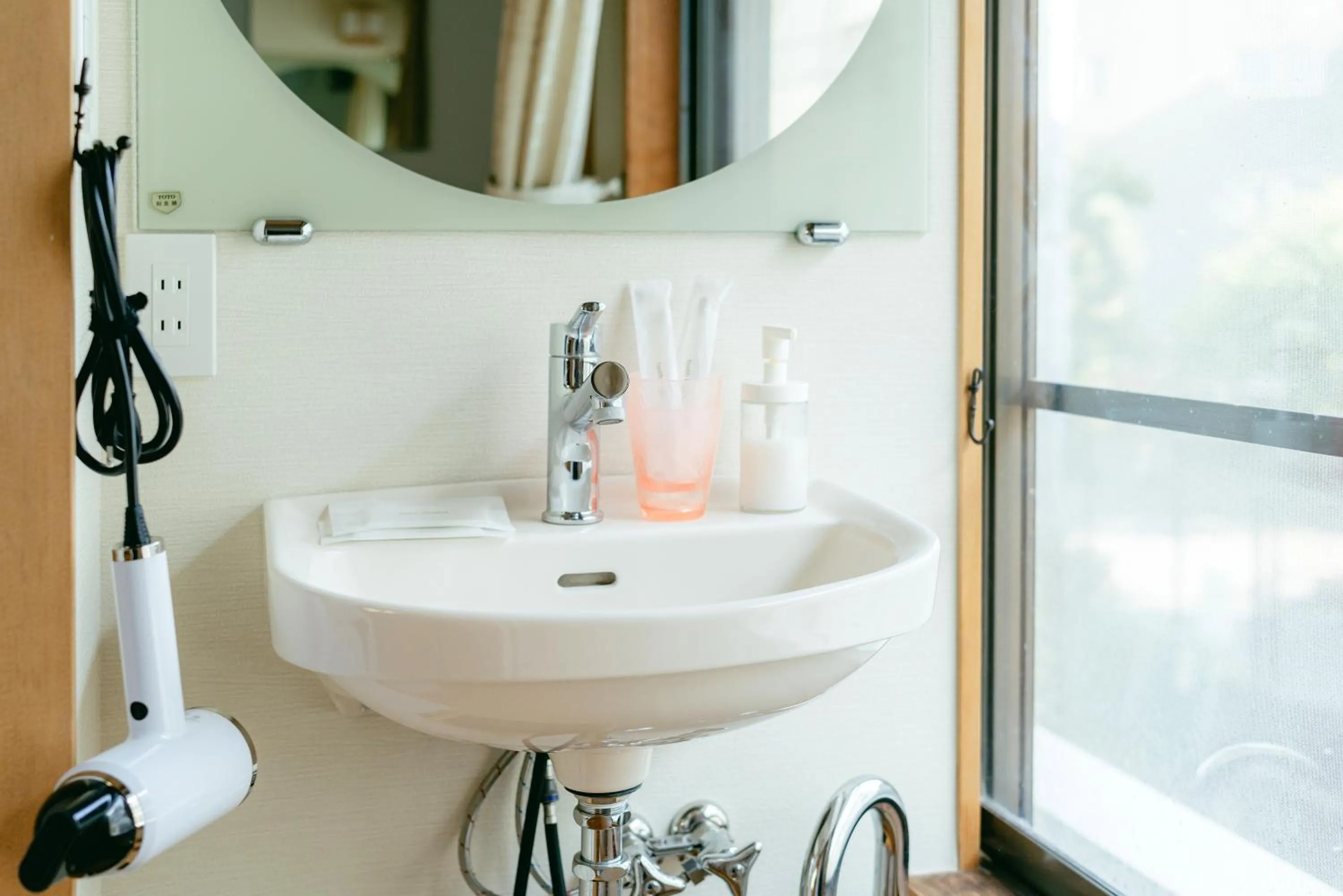 Beach side House SHELL kamakurahase