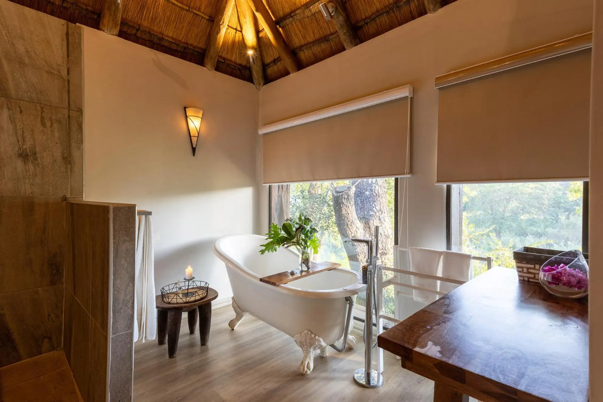Shower in Karongwe - River Safari Lodge