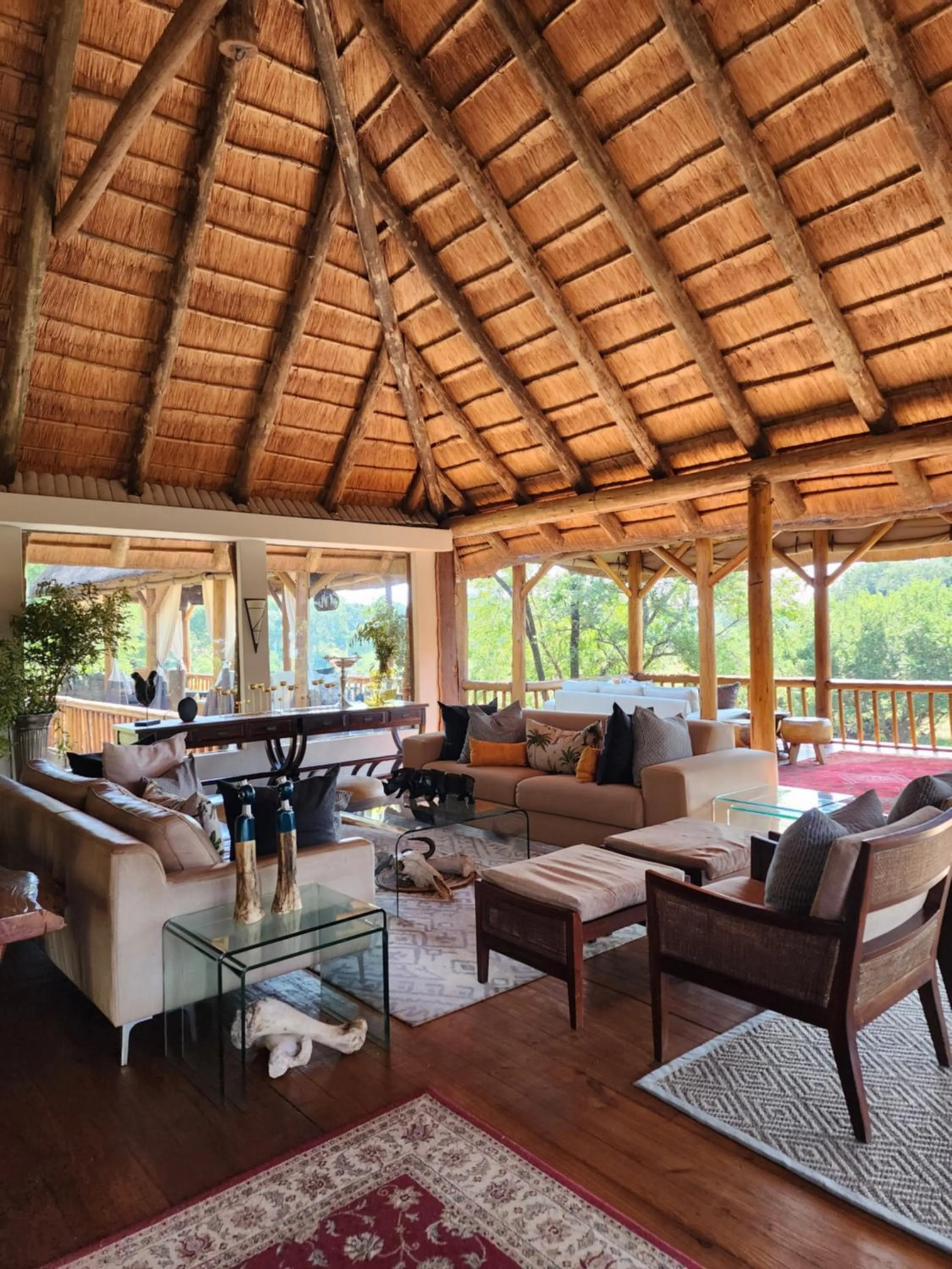 Living room in Karongwe River Lodge