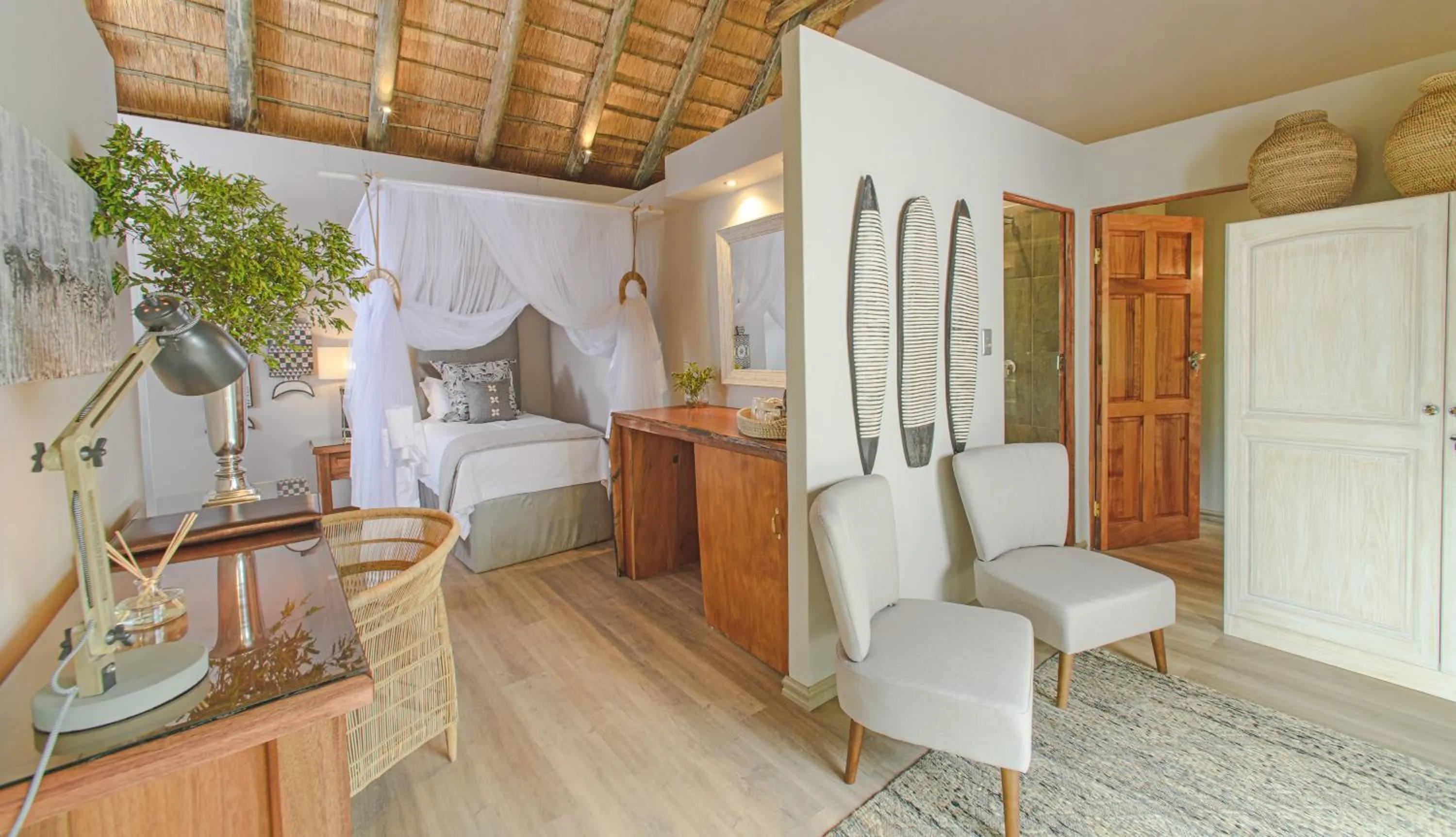 Patio, Bed in Karongwe River Lodge