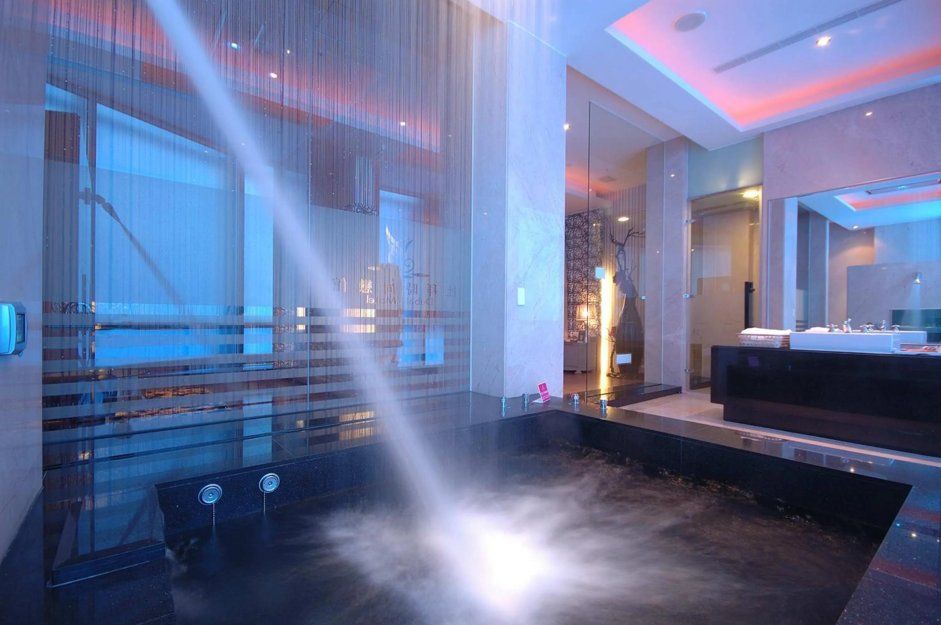 Bathroom in Dubai Motel