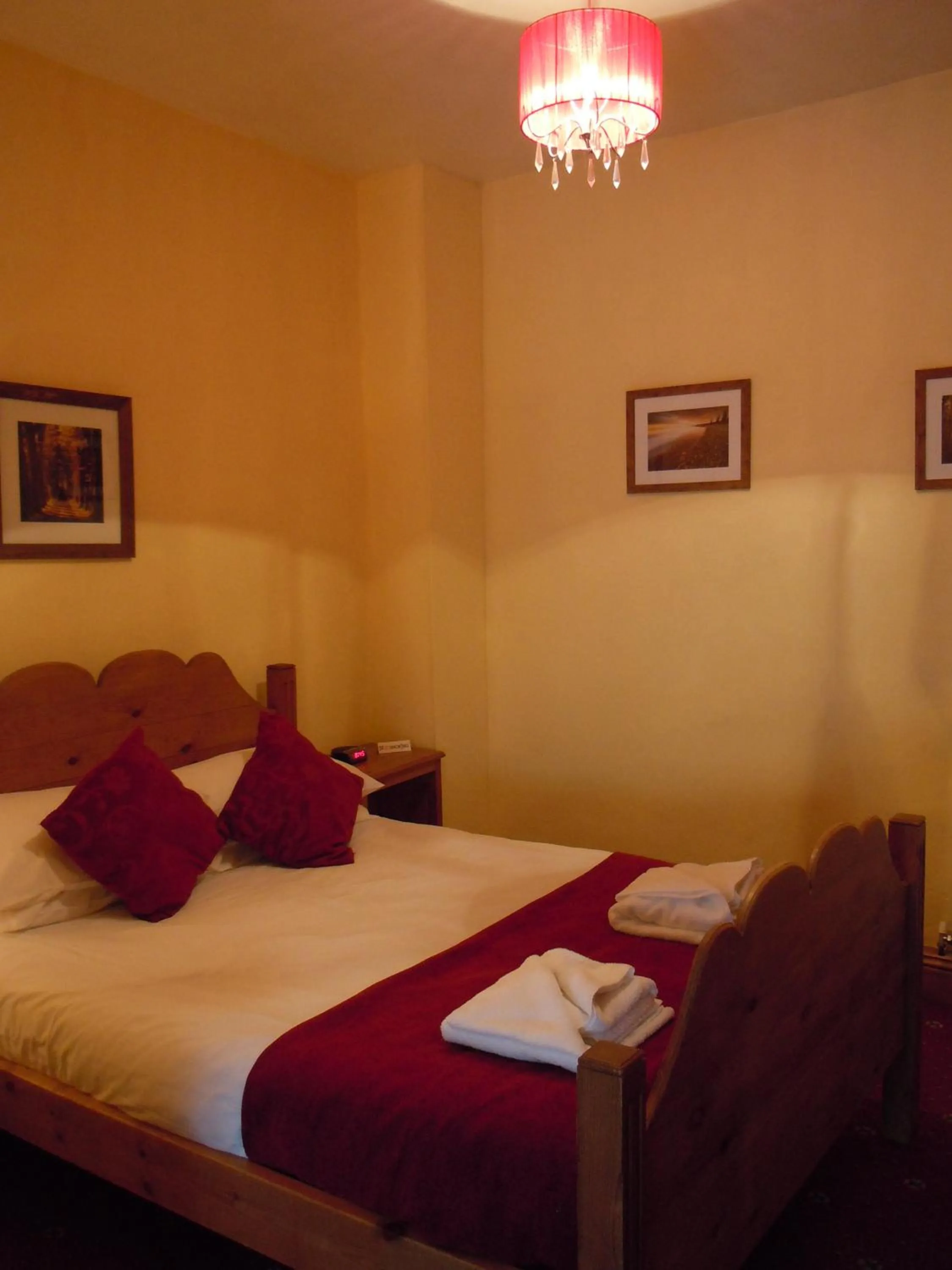 Photo of the whole room in The New Inn