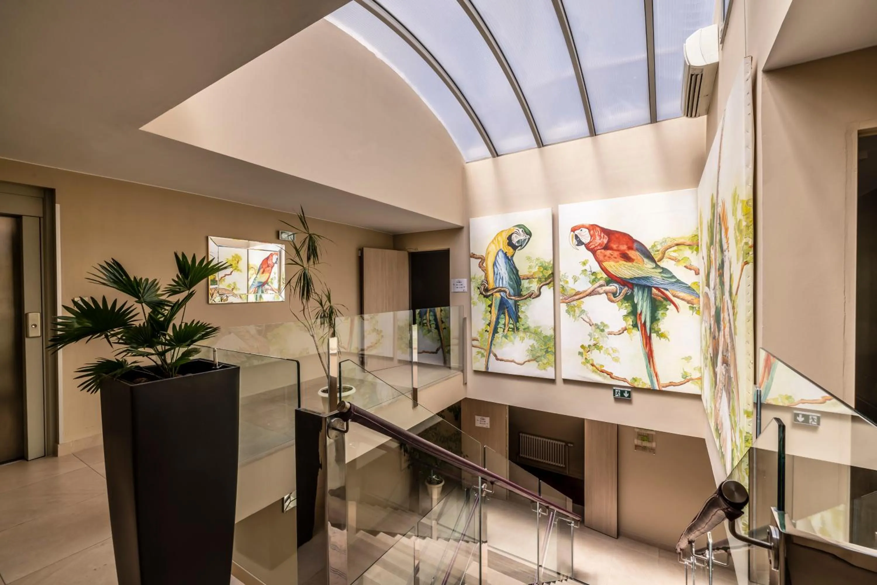 Decorative detail in Hôtel Les Trois Roses, Meylan Grenoble