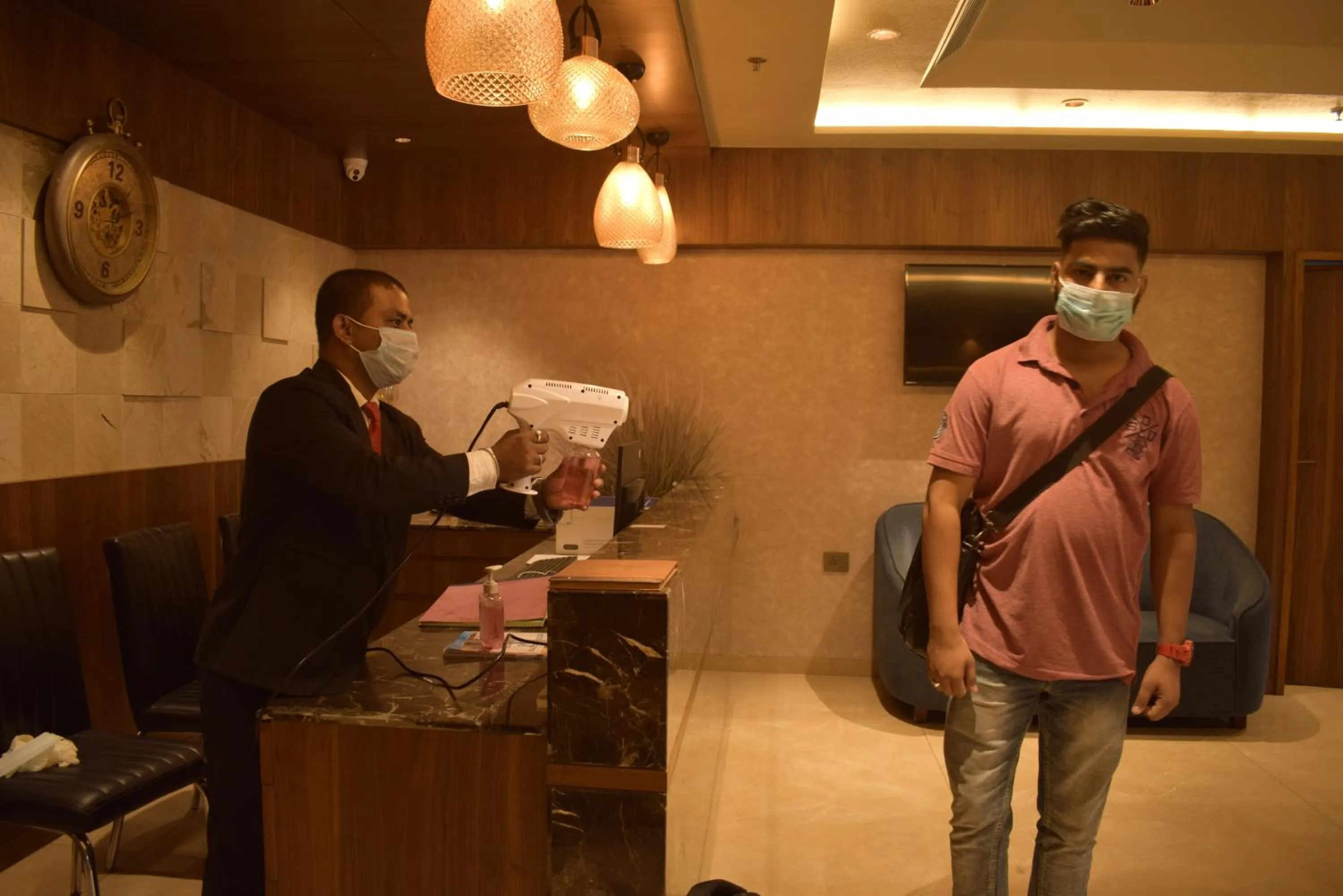 People in Hotel Palazzo Prime